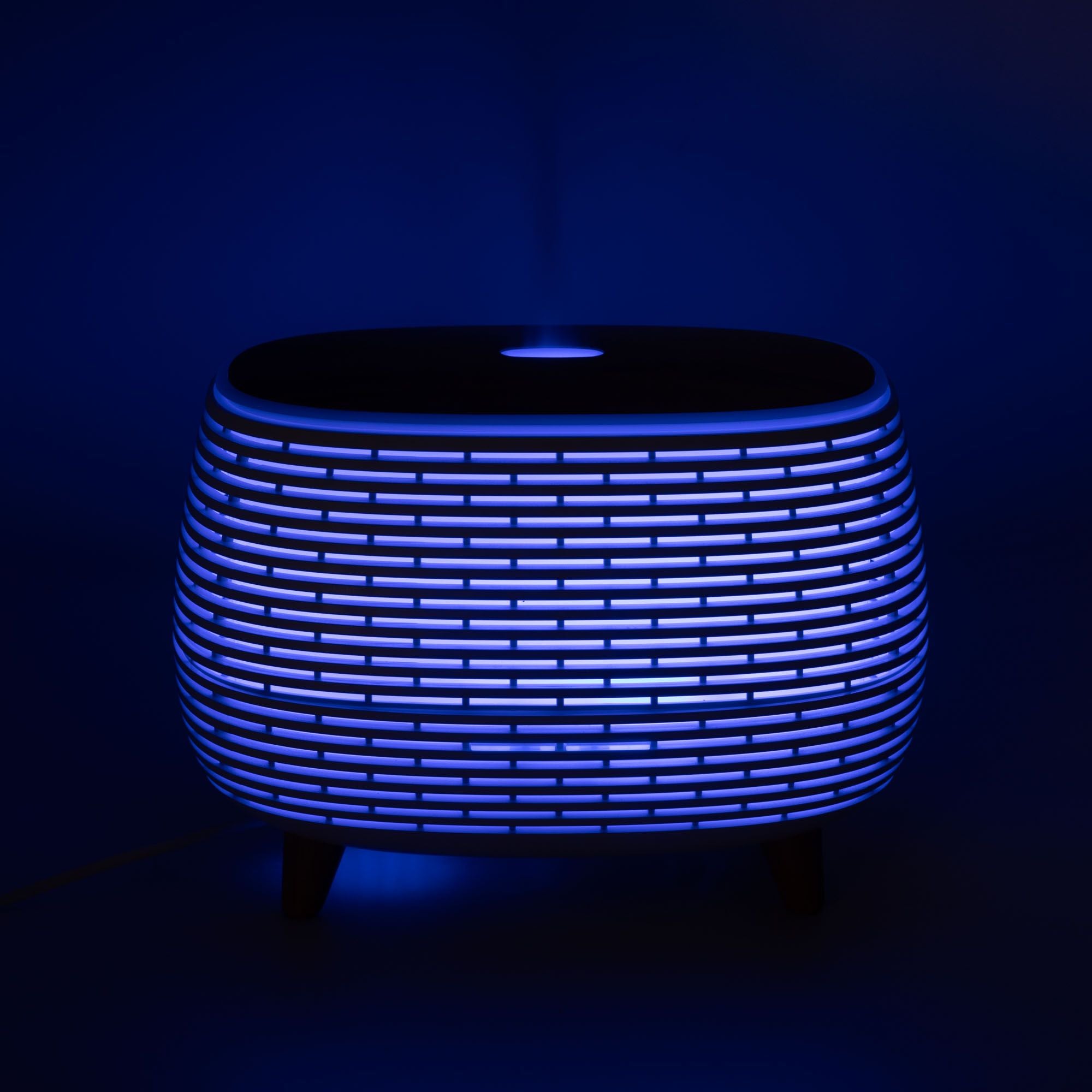 Difusor de Aromaterapia Futurista com Estrias