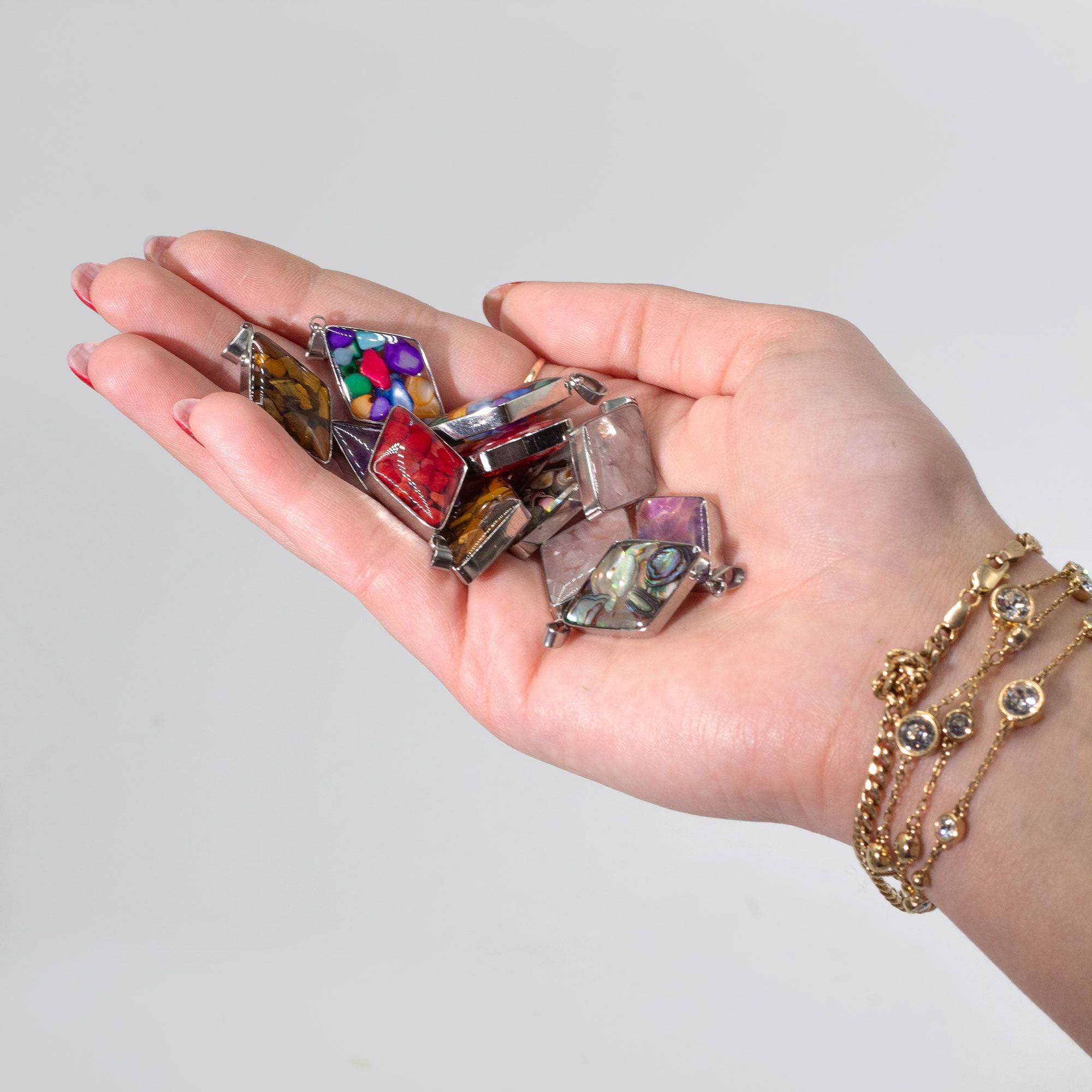 Pendentes em Forma de Diamante com Estrutura em Aço - Chips de Gemas e Conchas Sortido