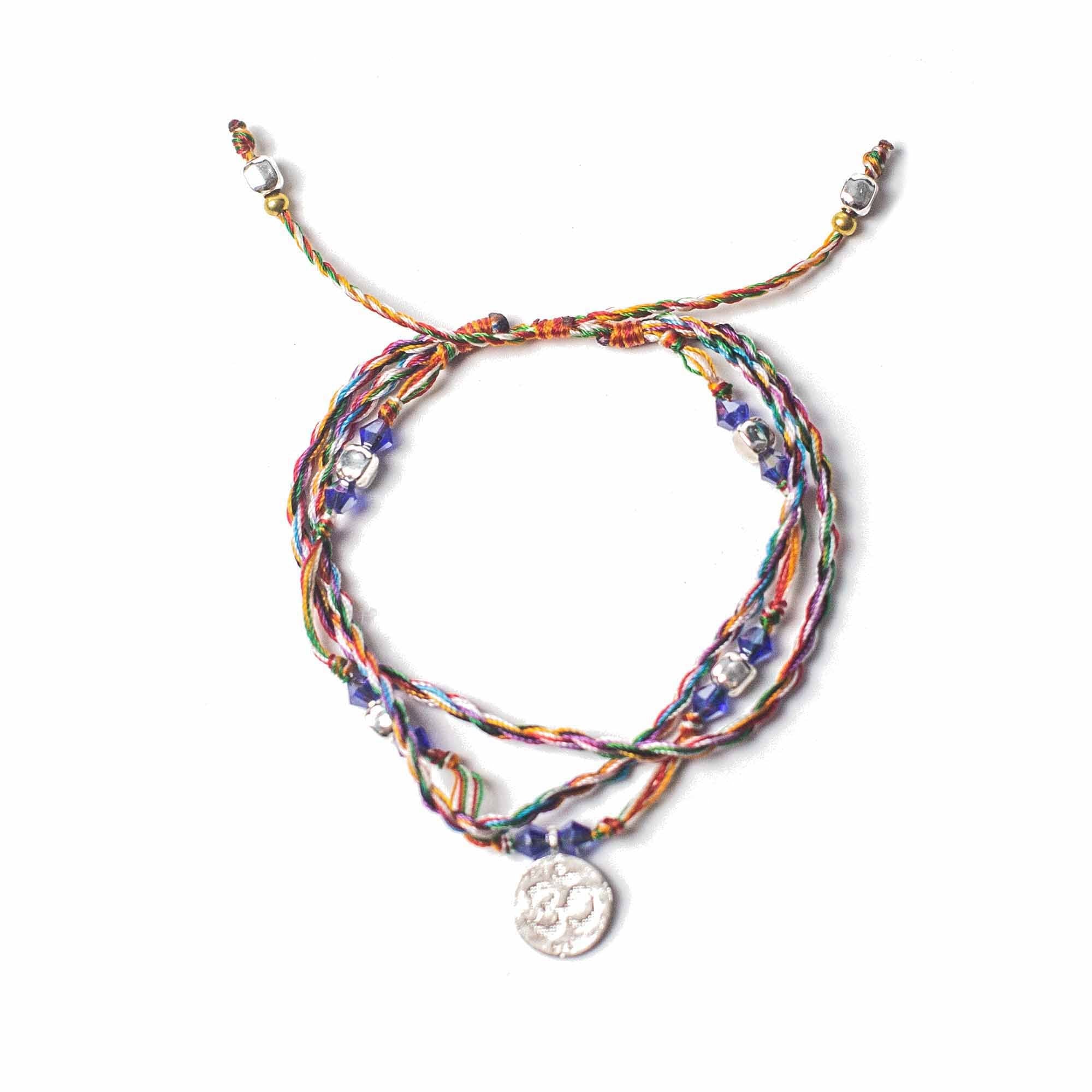 Pulseira de Corda do Templo – Om na Serenidade