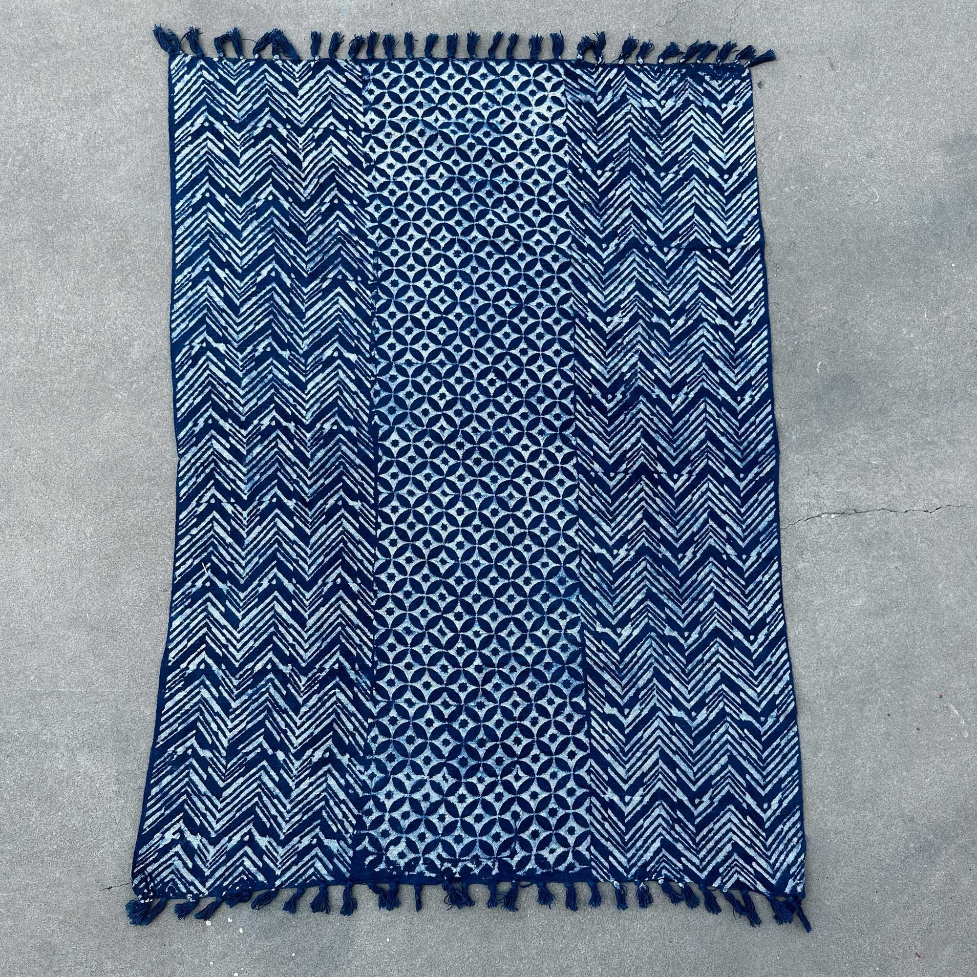 Manta Índigo Artesanal Namoona Waves