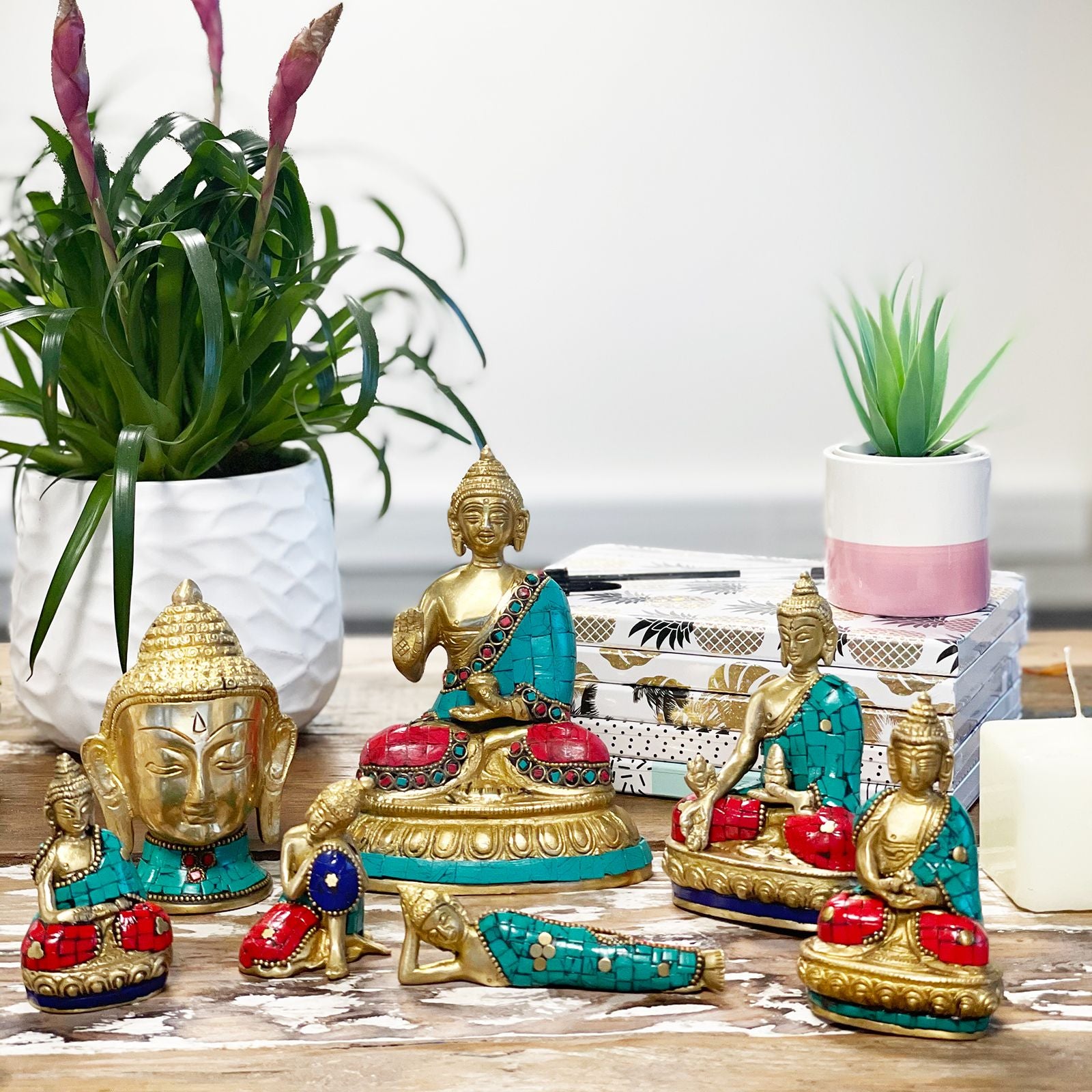 Figura de Buda em Latão – Cabeça Média