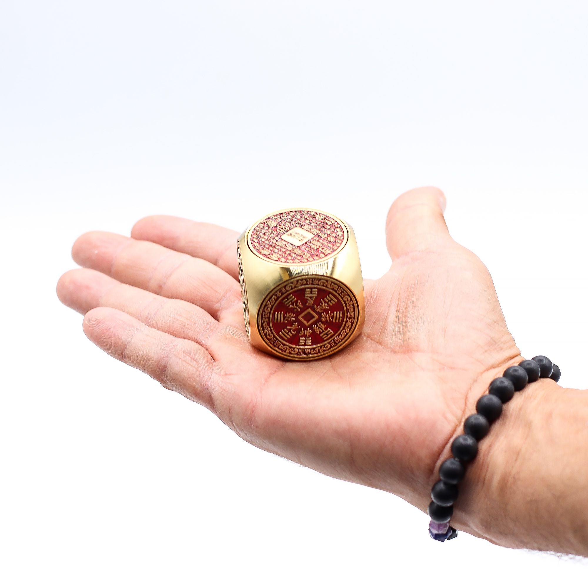 Amuleto Feng Shui – Dados com Símbolos do Zodíaco Tradicional