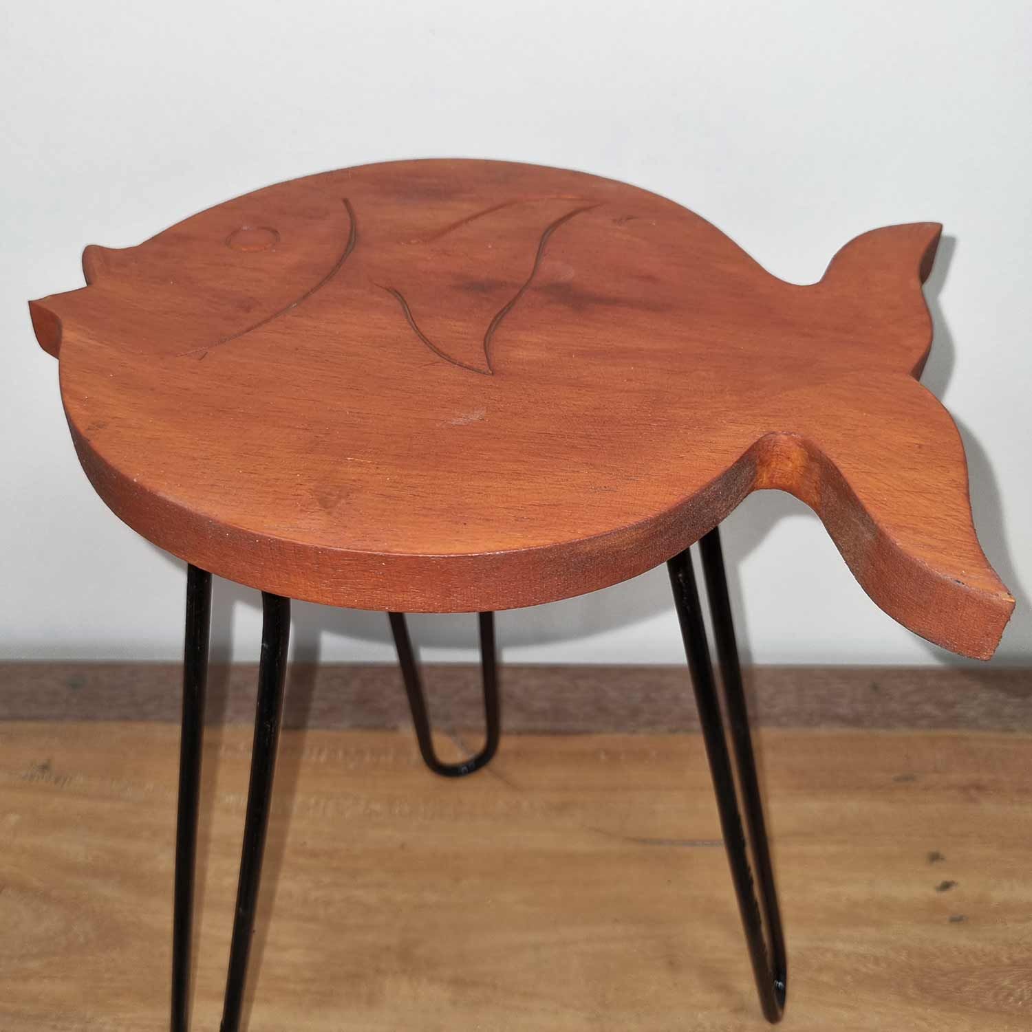 Terracotta Albasia Wood Table