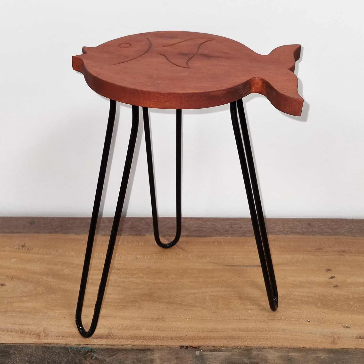 Mesa em Madeira de Albasia Terracota