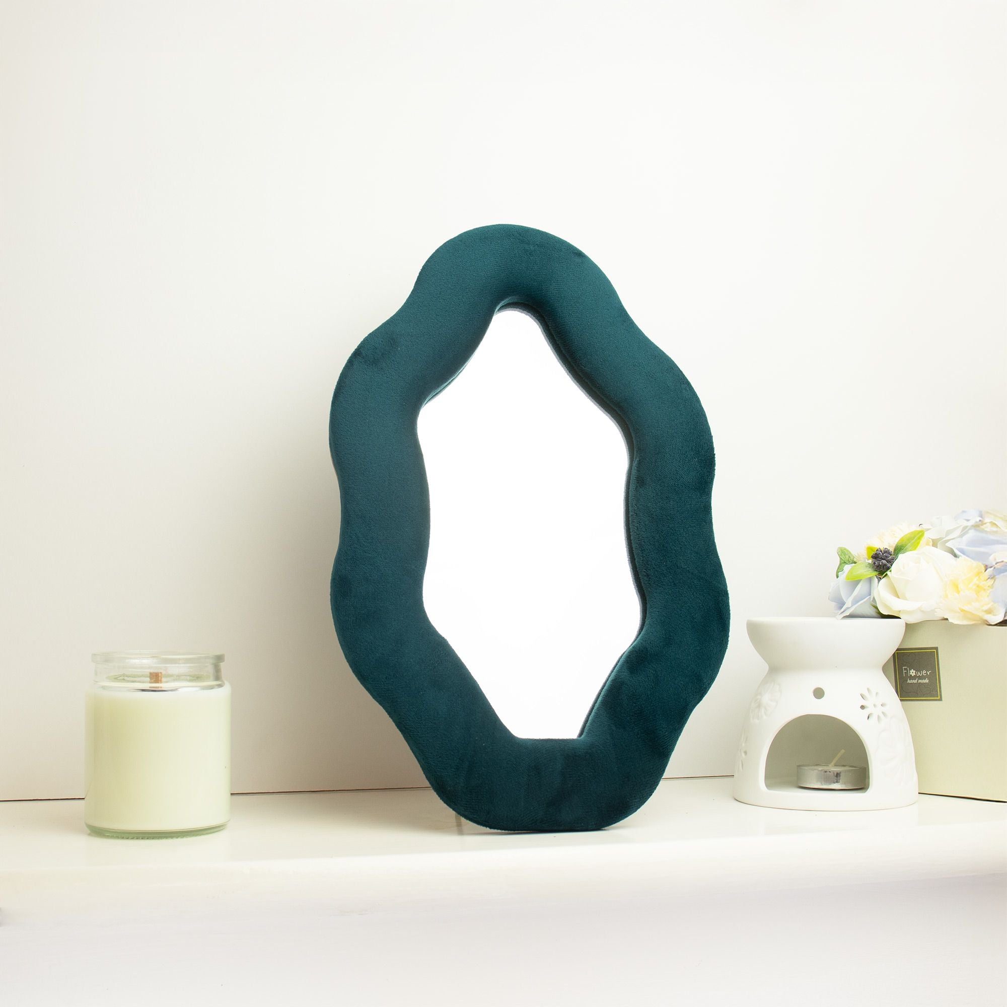 Espelho Ondulado Forma Seixo Oval Turquesa