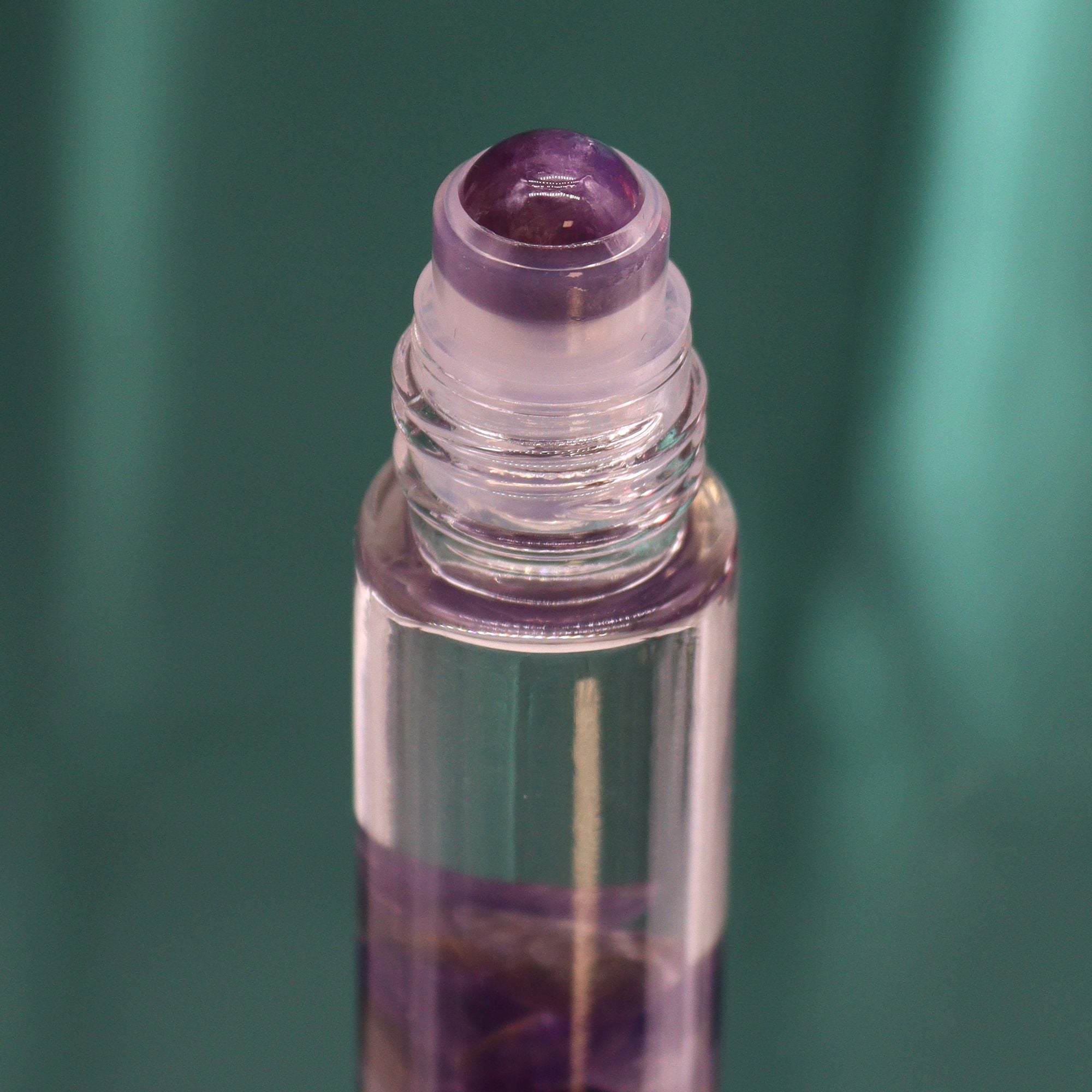 Hop Hare Roll-On – A Lua