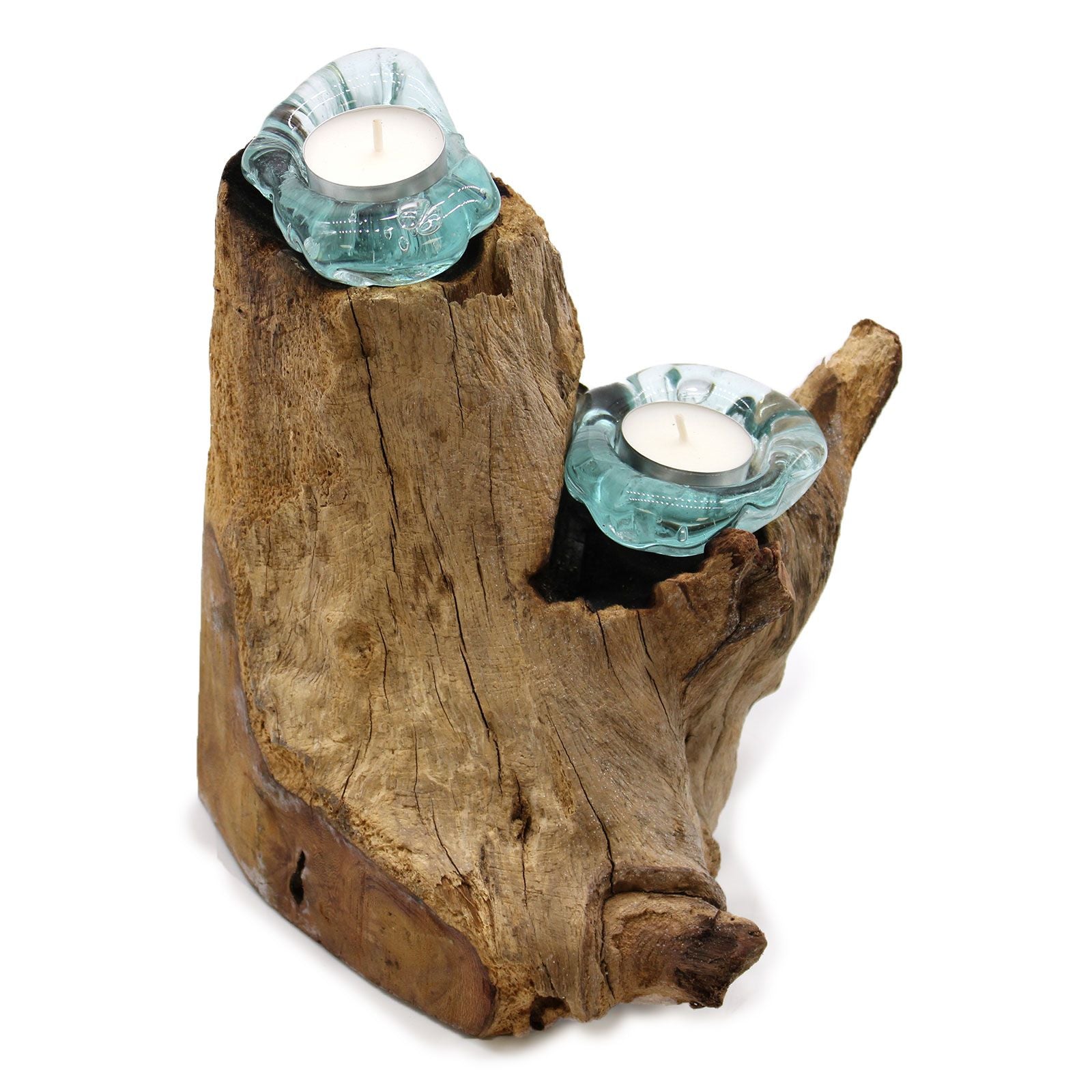 Candelabro doble de cristal fundido sobre madera