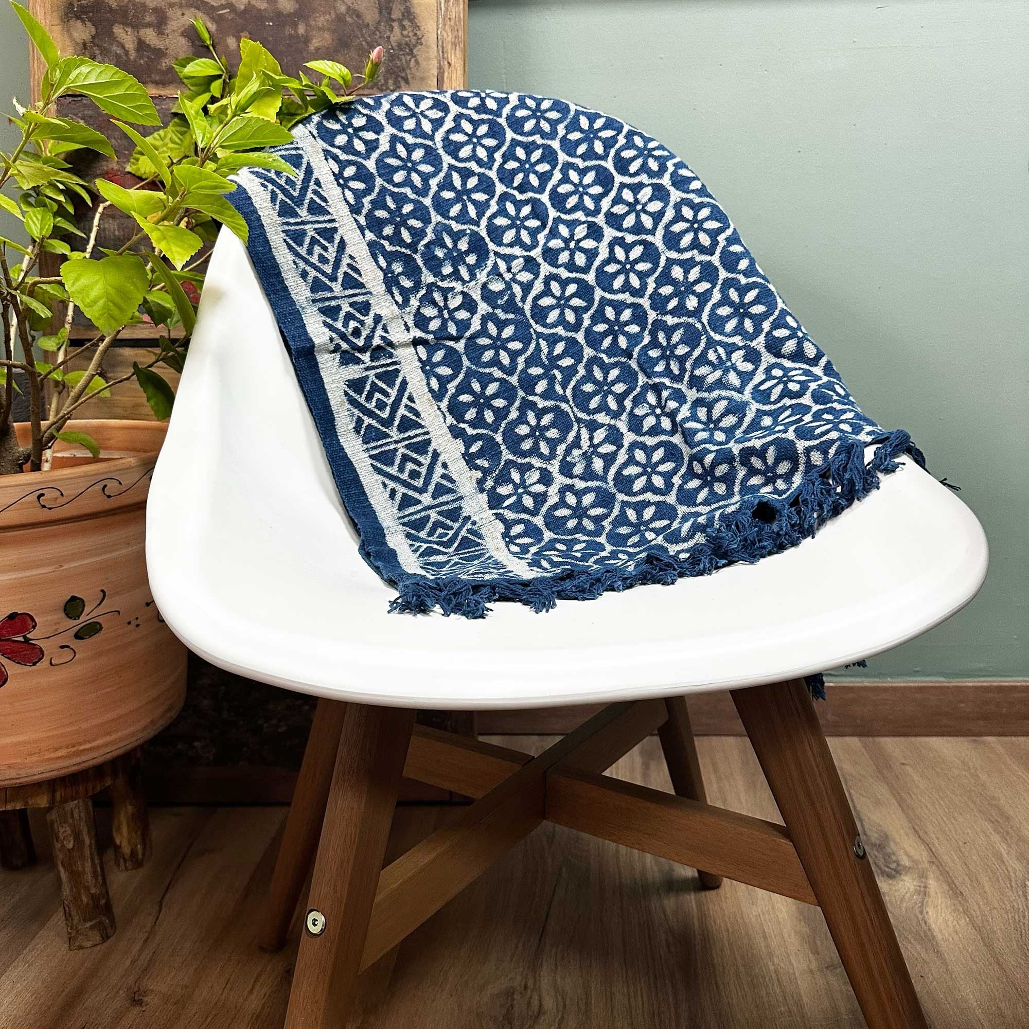 Caminho de Mesa Índigo Artesanal Madjid Tiles