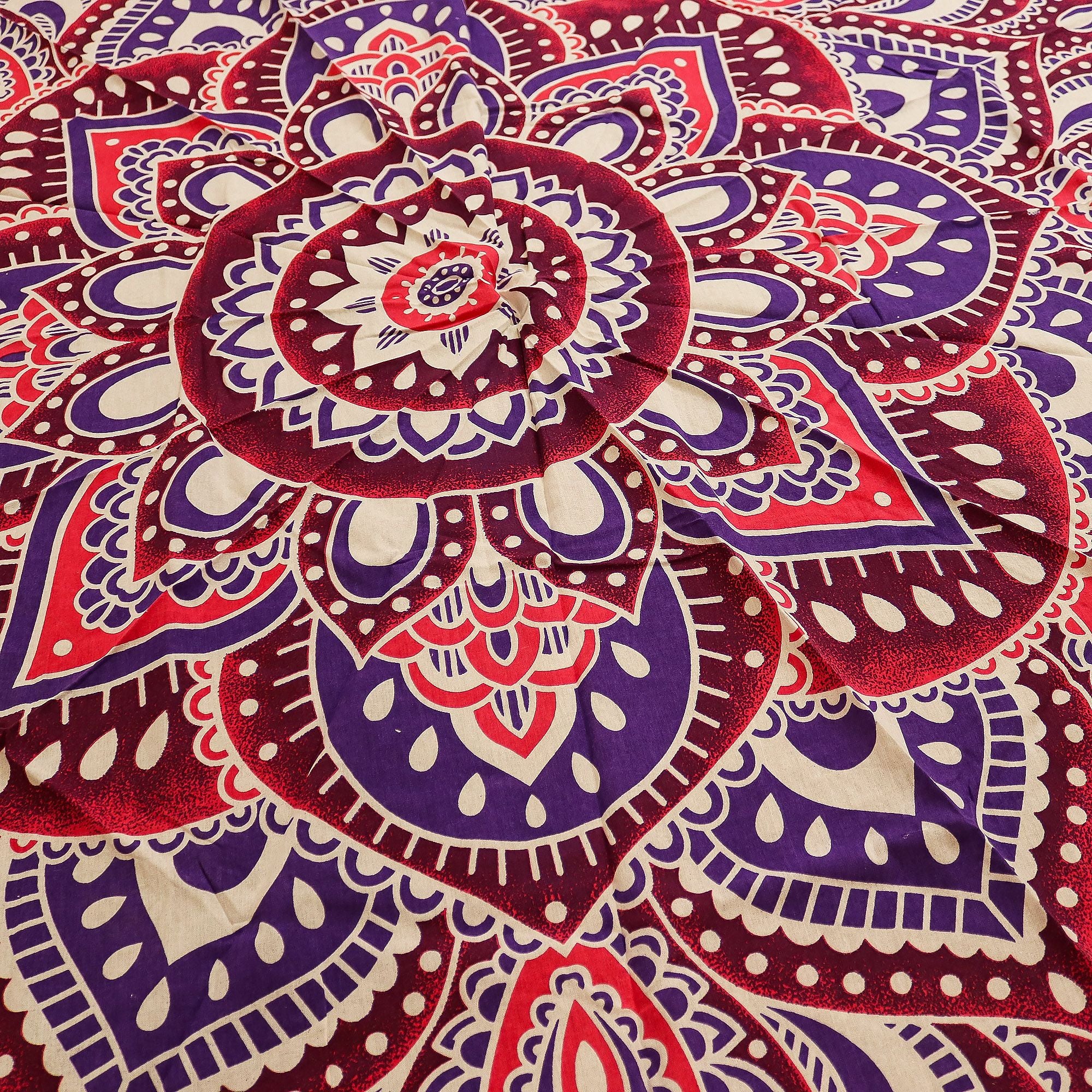 Mandala Redonda Decorativa Rosa e Roxo