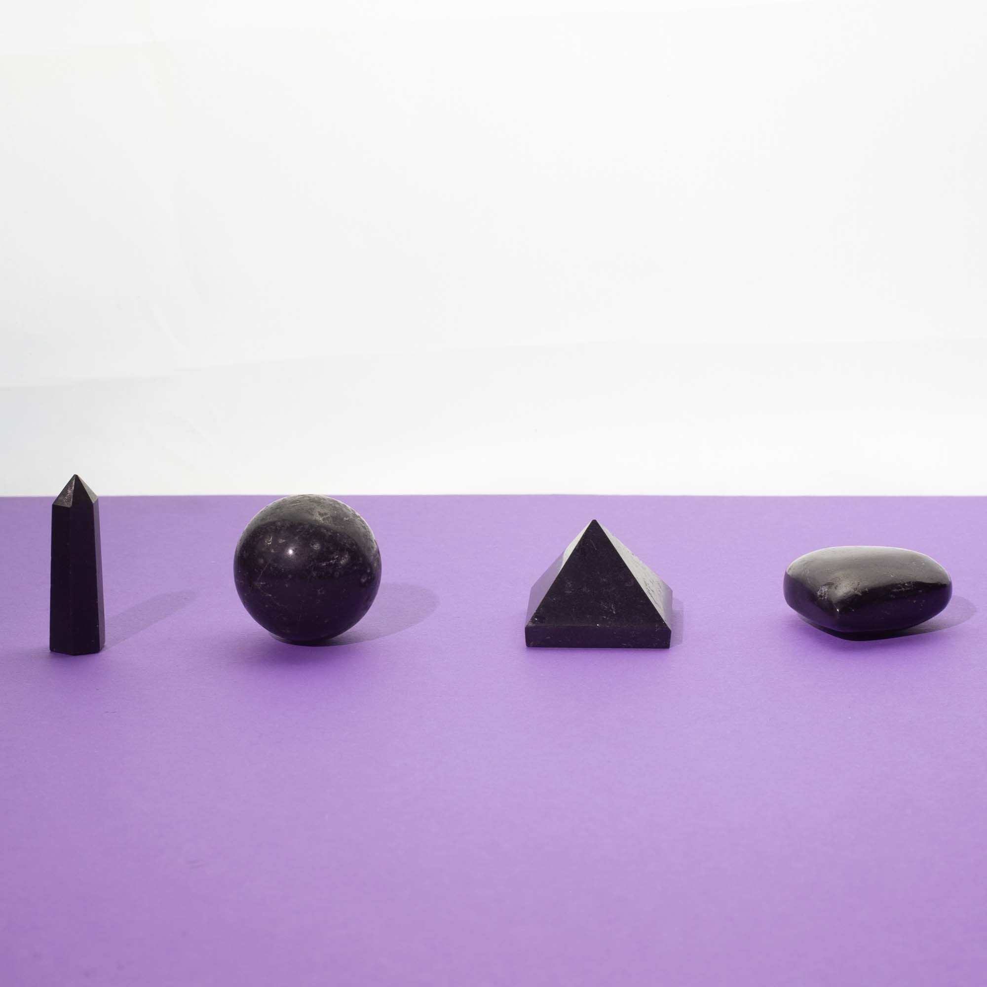 Cuatro Formas en Piedra Preciosa – Turmalina Negra