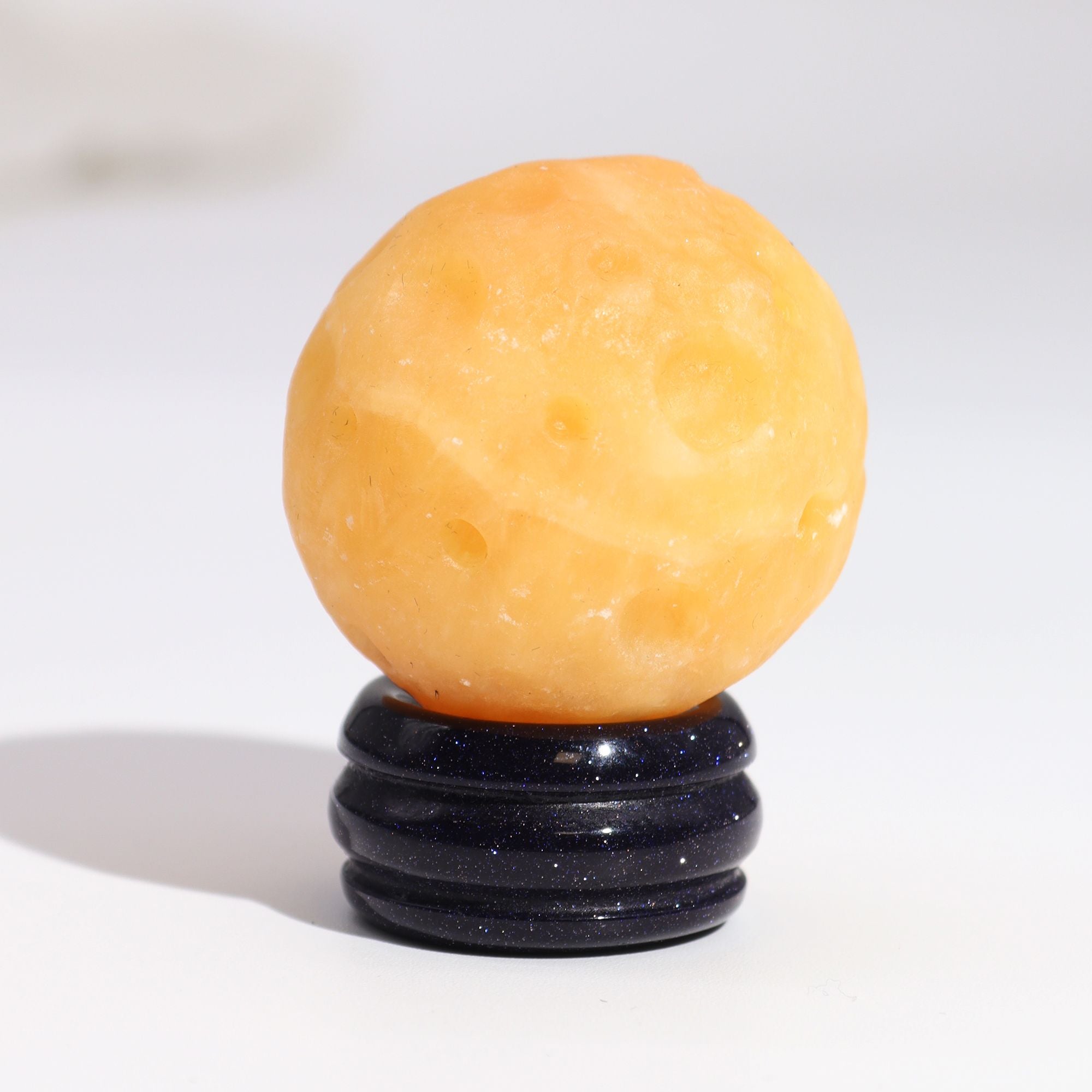 Planeta Jade Amarelo com Suporte Solar Saturno (40mm)