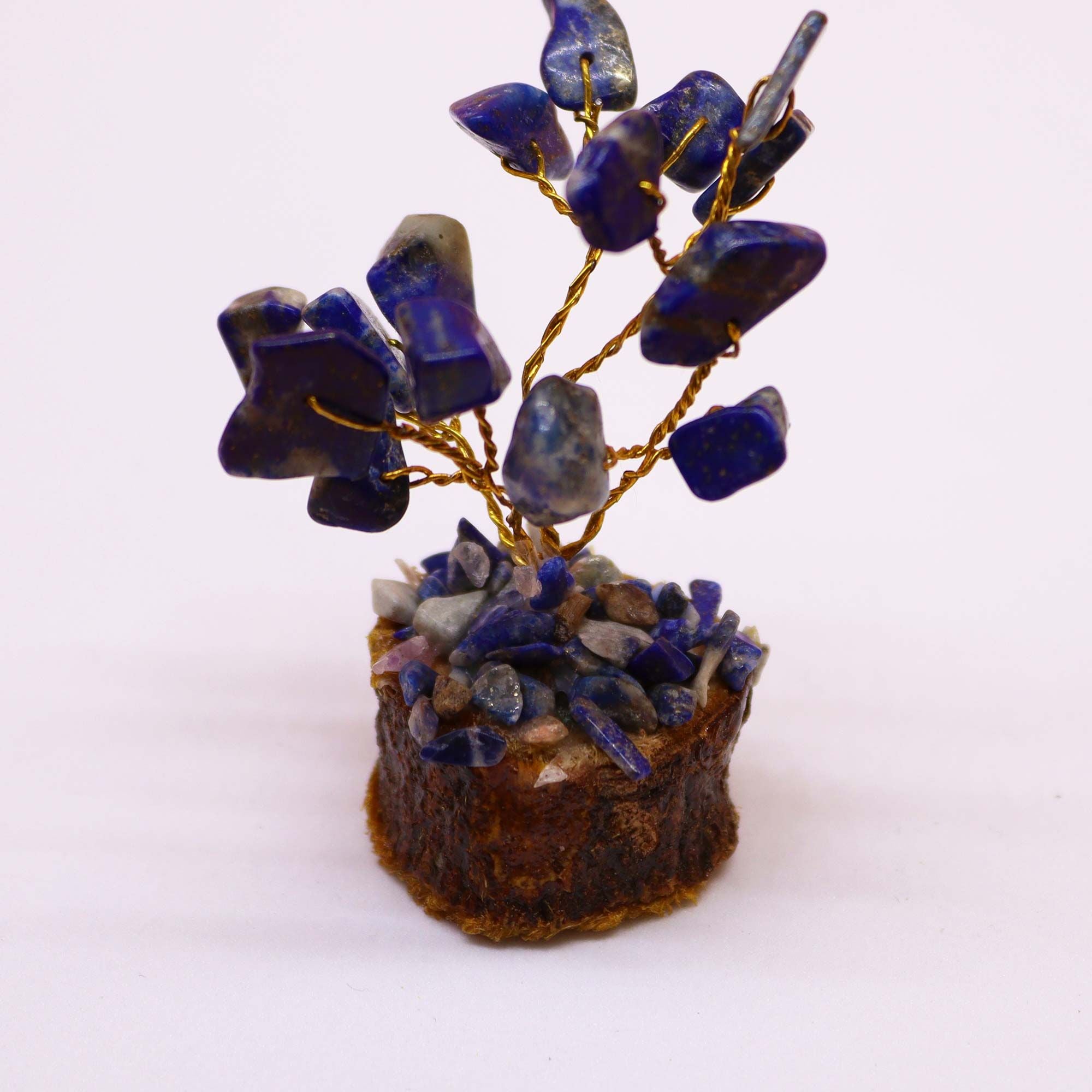 Mini Árvore de Pedras Naturais Base Madeira Sodalite (15 Pedras)