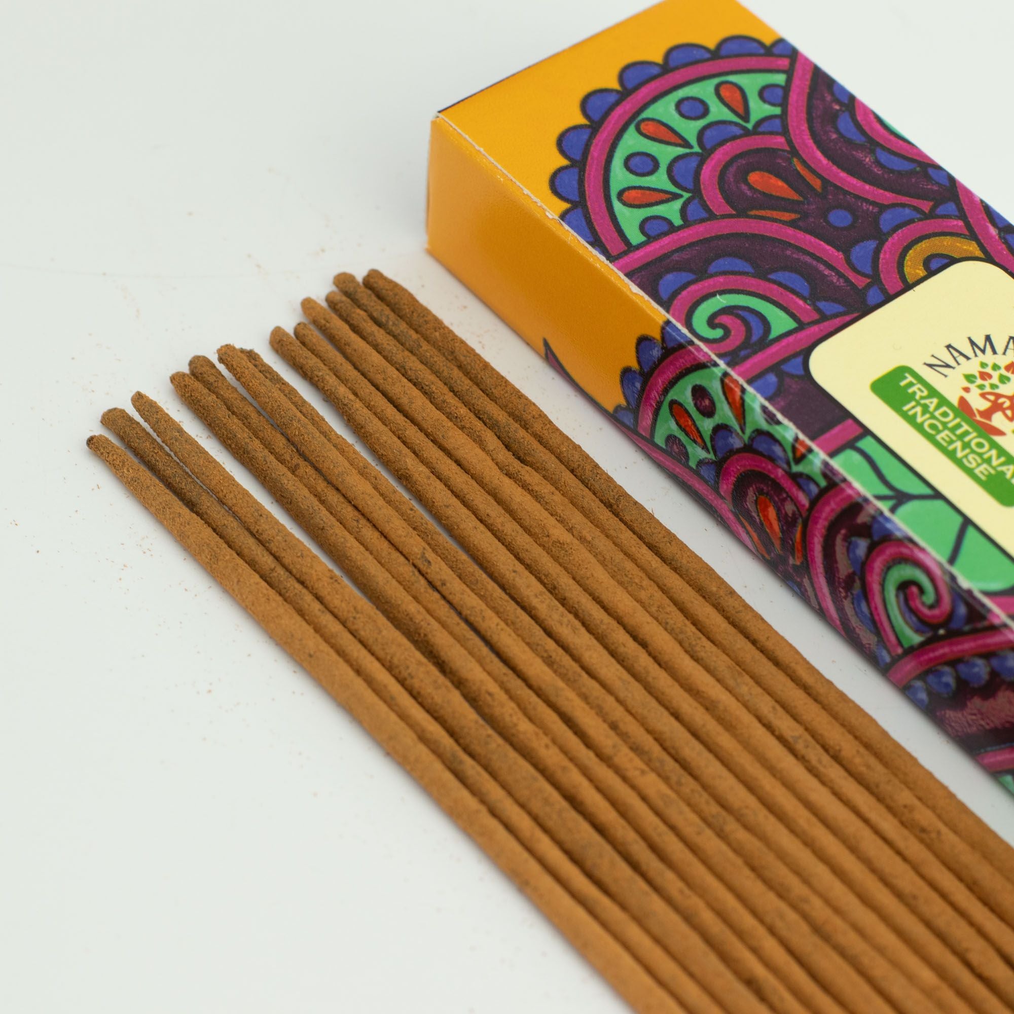 Incenso Namaste Mandala Masala Pau Santo e Sândalo