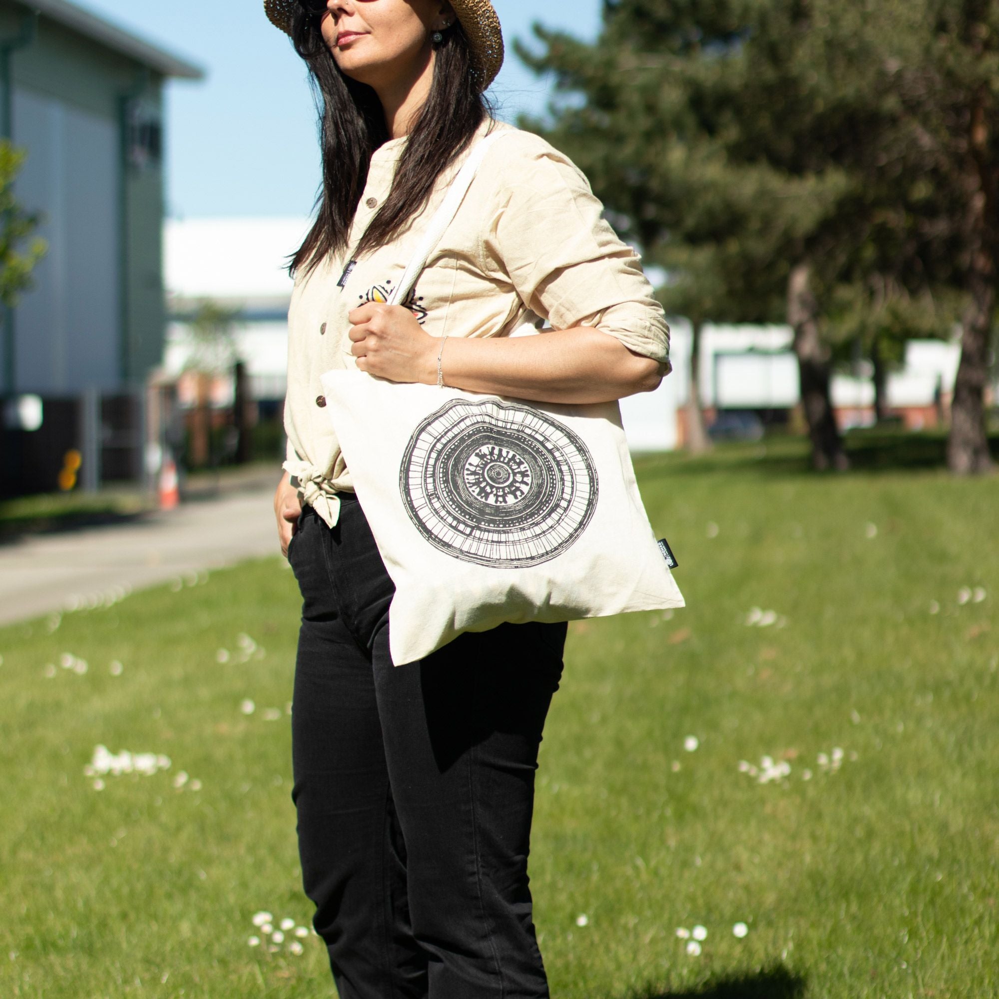 Bolsa Tote em Algodão Nomad Sari Mandala Urbana Natural 40 x 37 cm