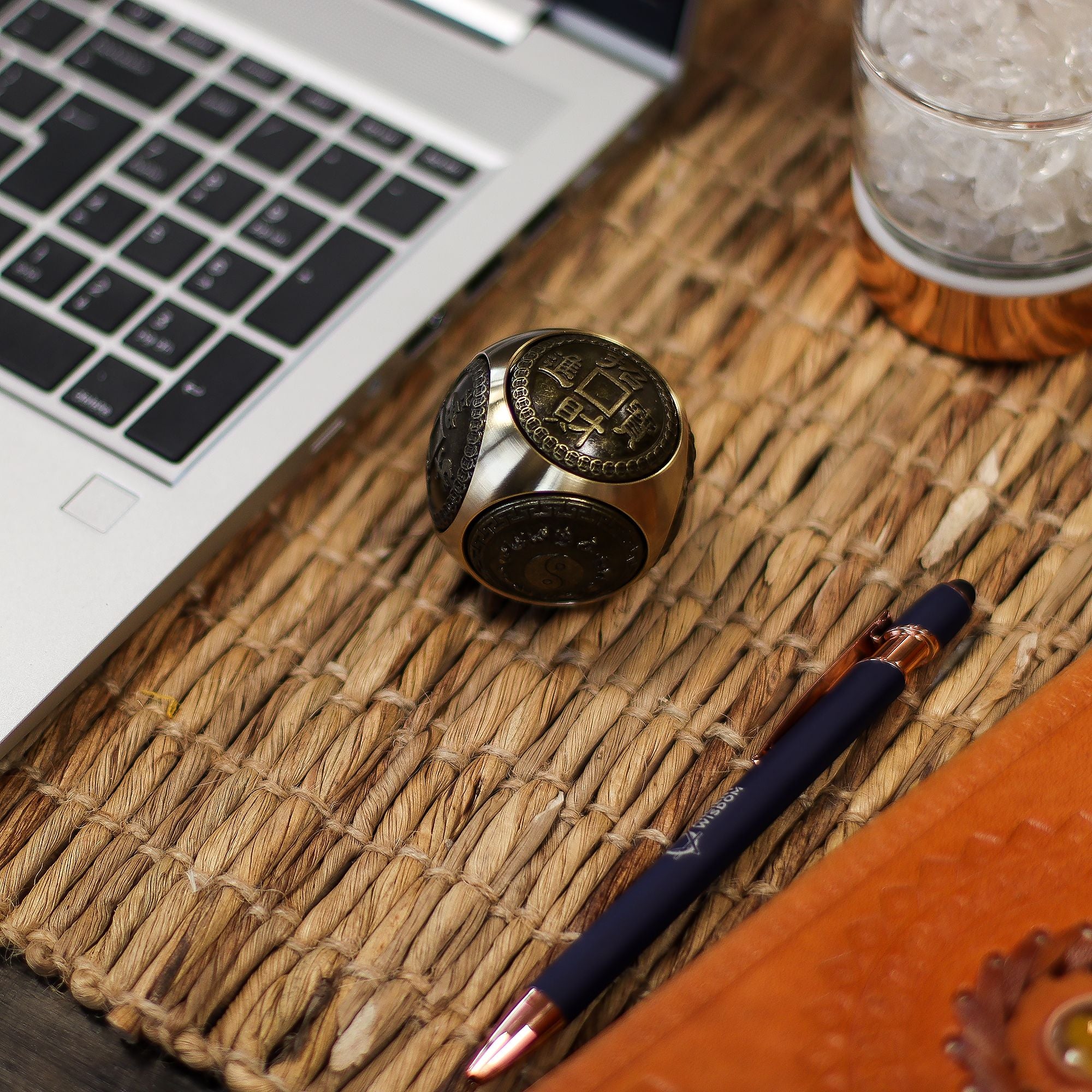 Amuleto Feng Shui – Dados do Dragão – Poder e Riqueza