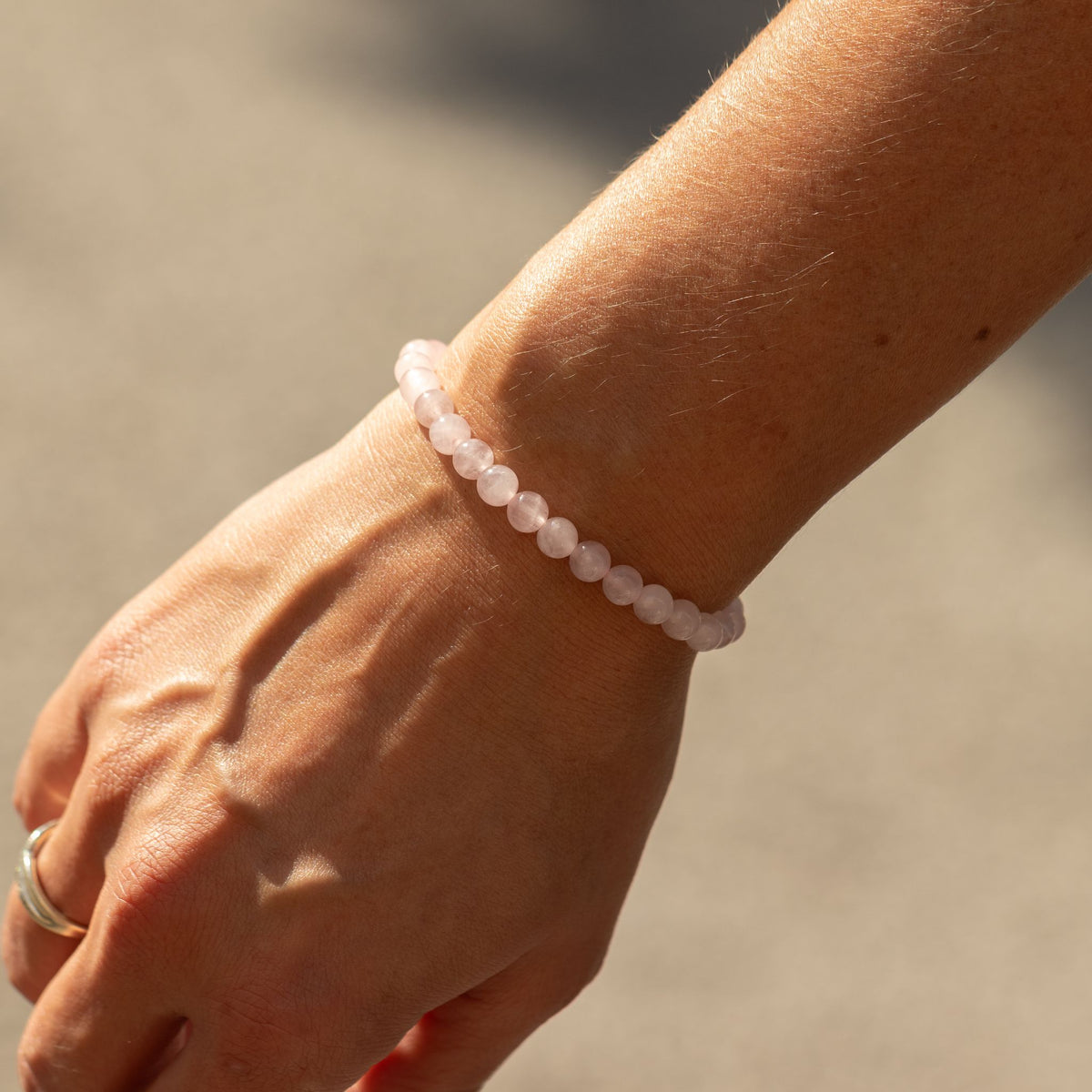 Pulseira de Poder Pequena (17cm x 6mm) - Quartzo Rosa