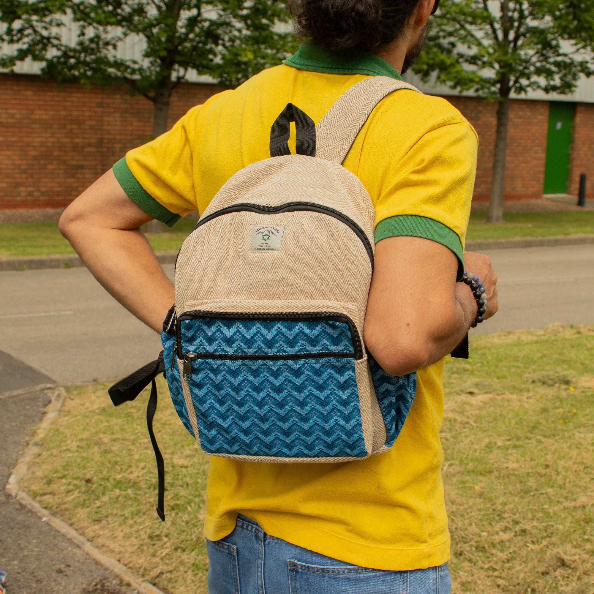 Mochila Standard de Katmandu Design Dhaka (34 x 27 x 10 cm)