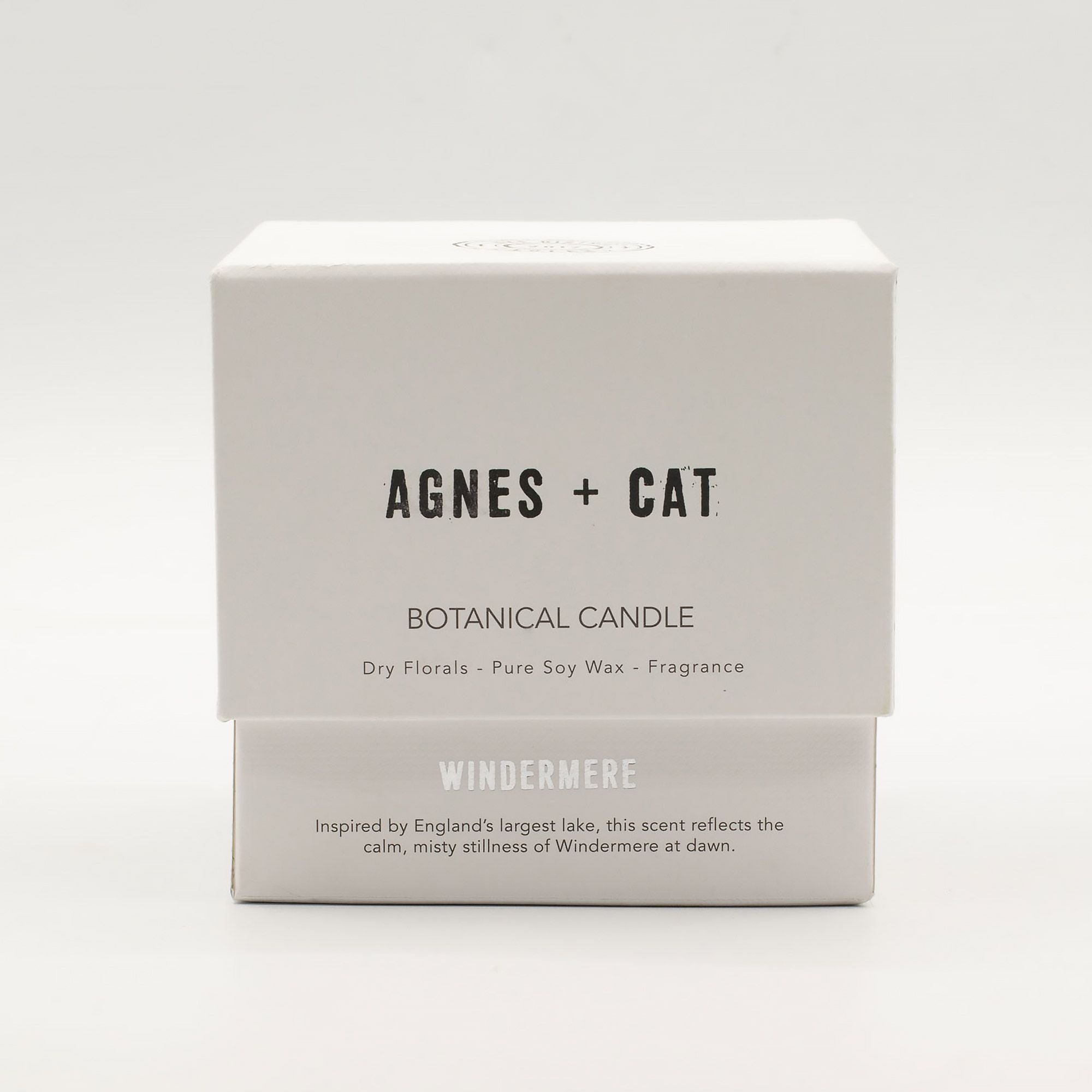 Vela Botânica de Cera de Soja Agnes + Cat Windermere