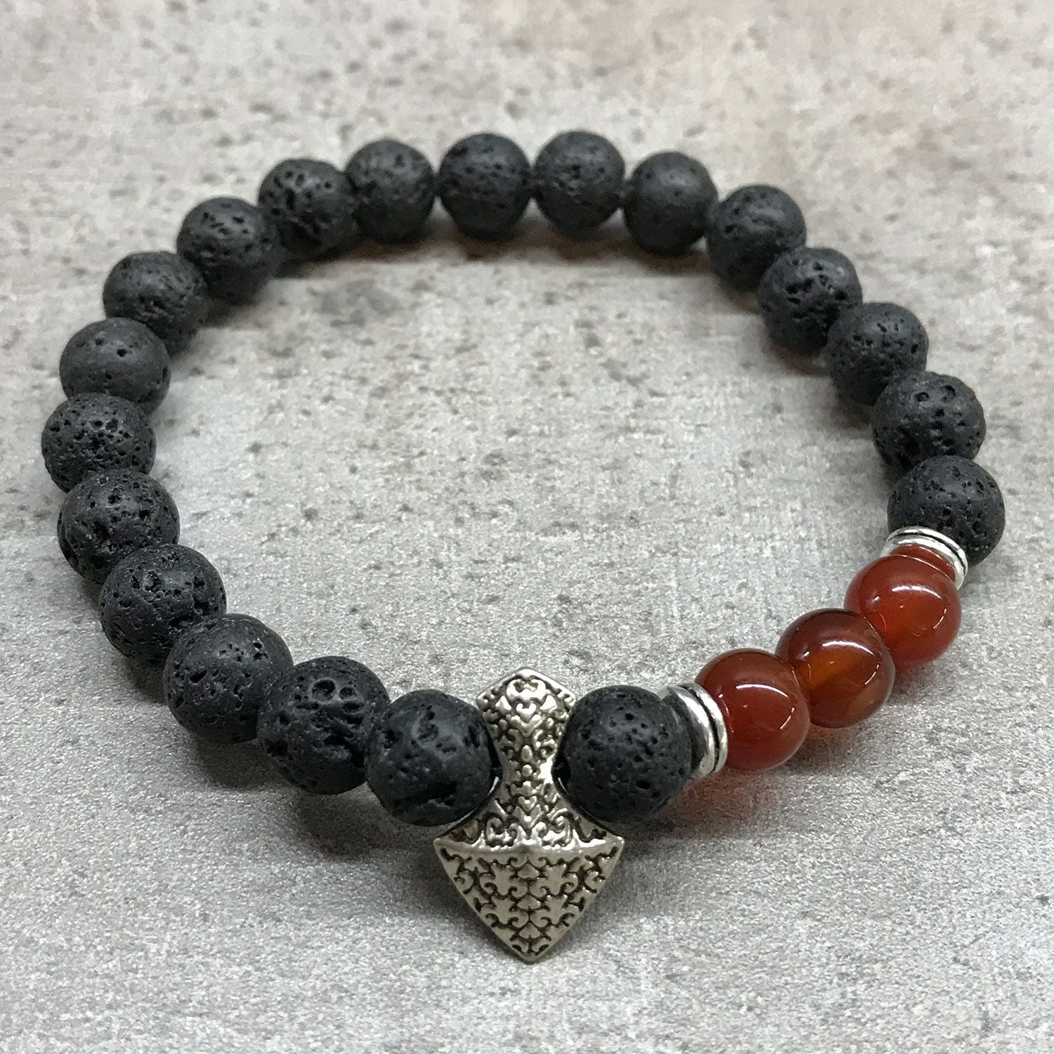 Pulseira em Pedra Lava – Machado – Cornalina