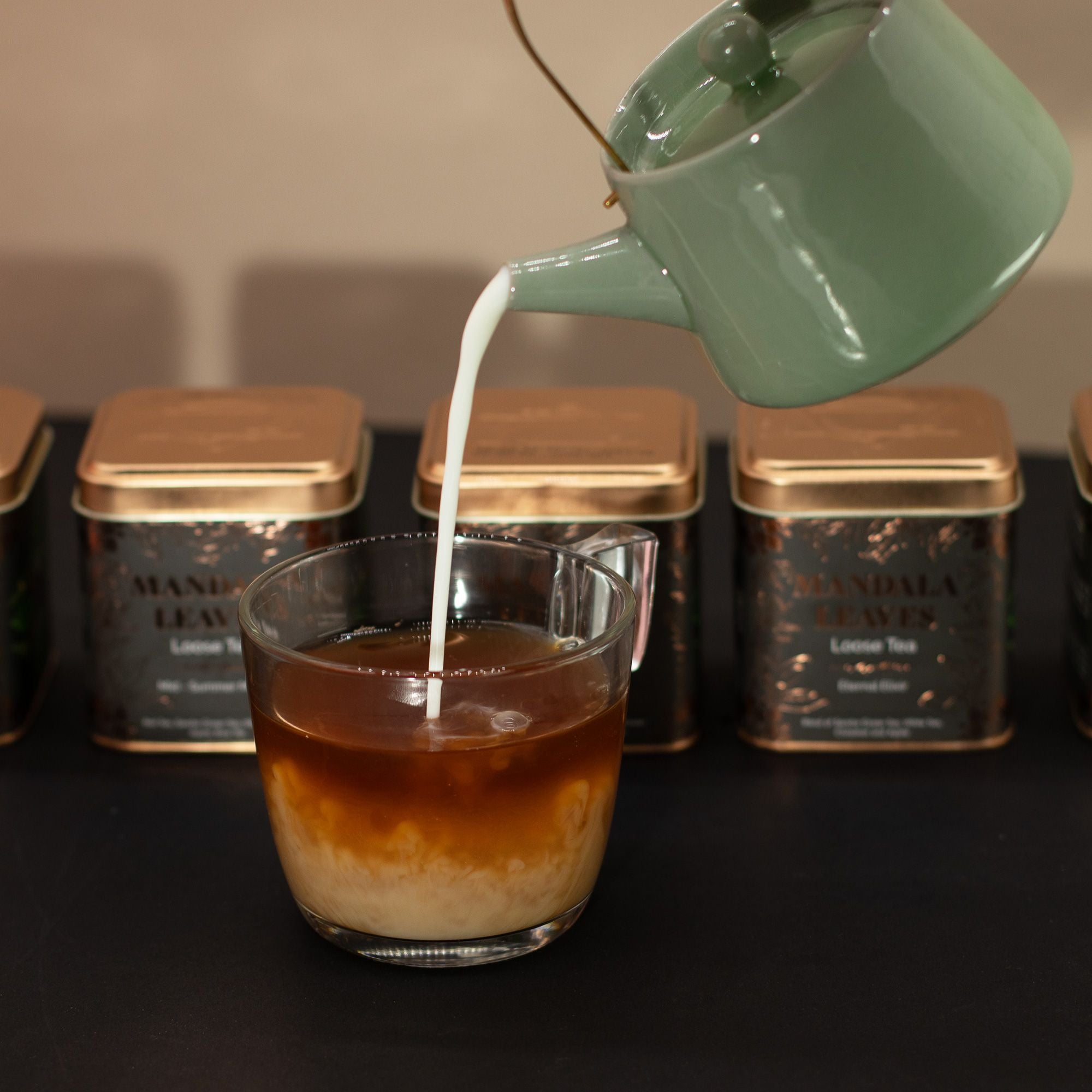 Mistura de Chá Magia Negra – Lata 50g