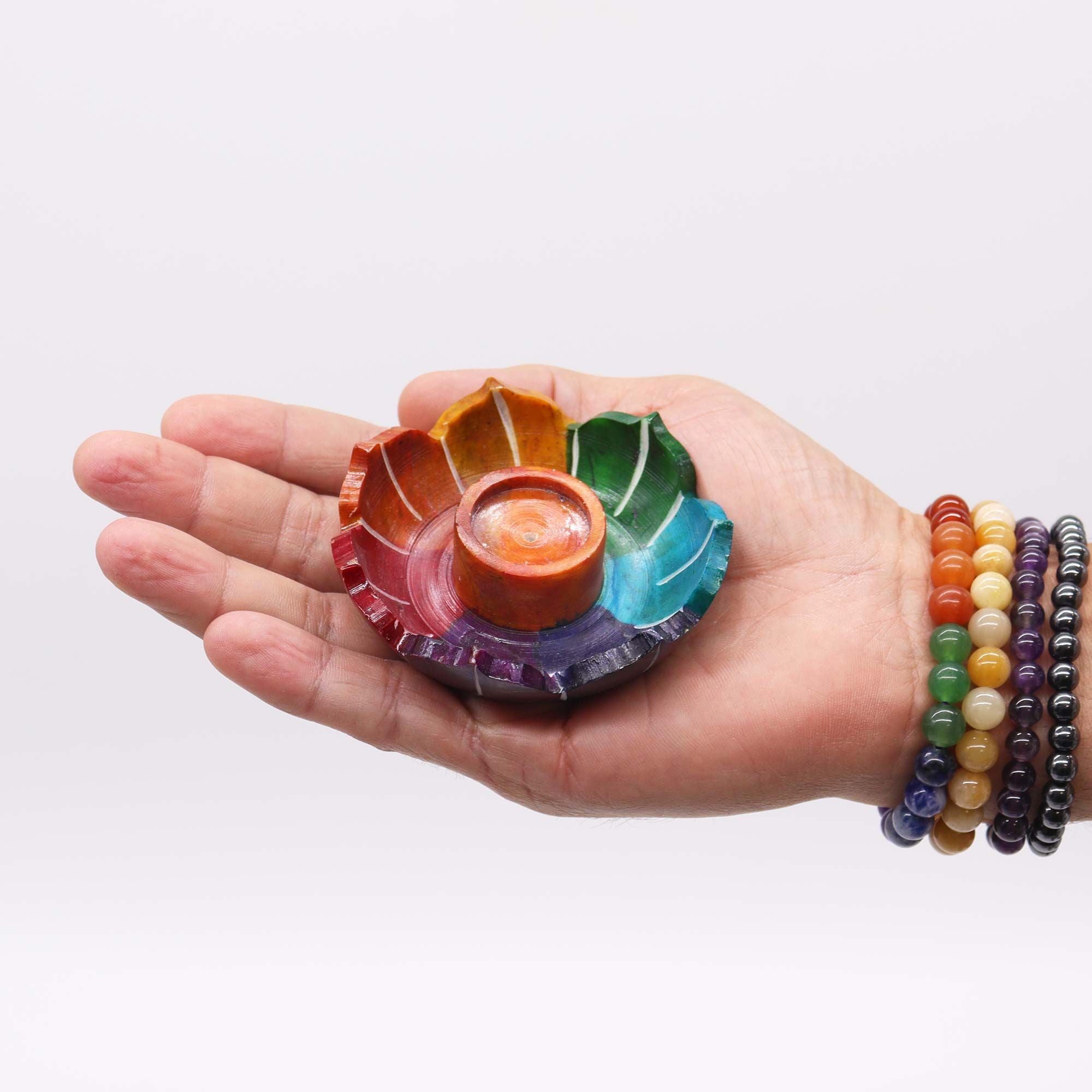 Suporte de Incenso Flor de Lótus Pequena em Esteatite Cores dos Chakras