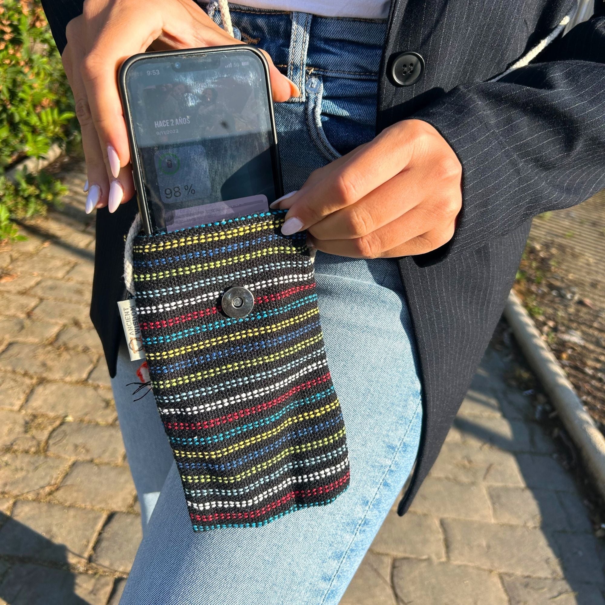 Bolsa para Telemóvel preto e multicolor - Decorada com raposa