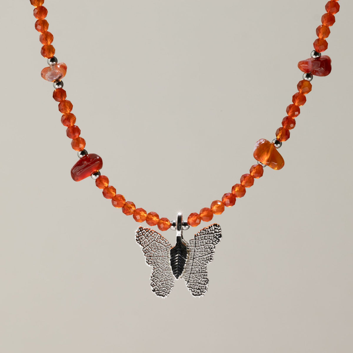 Colar de Pedras Preciosas Nymph Spirit - Lua de Sangue