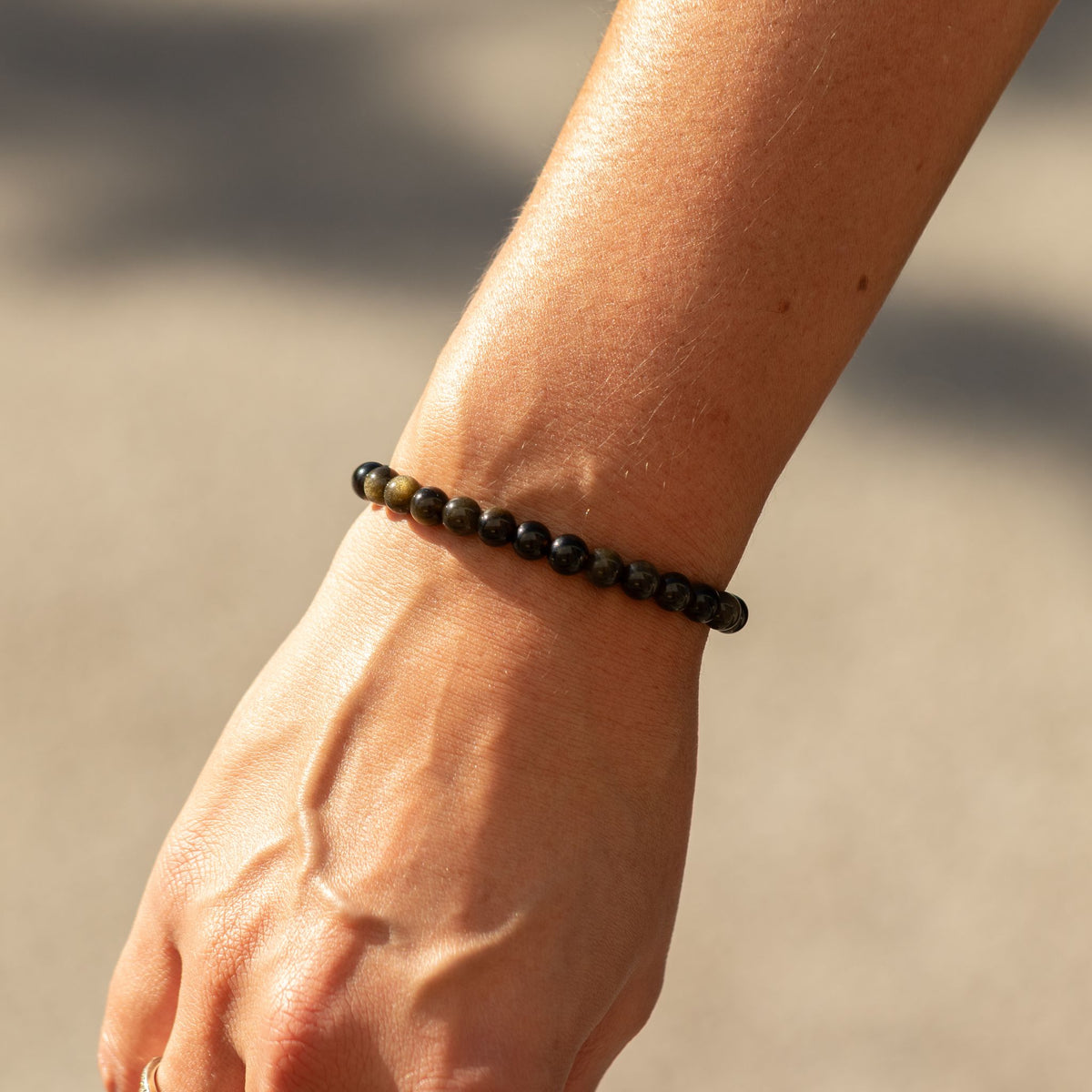 Pulseira de Poder Pequena (17cm x 6mm) - Obsidiana Dourada