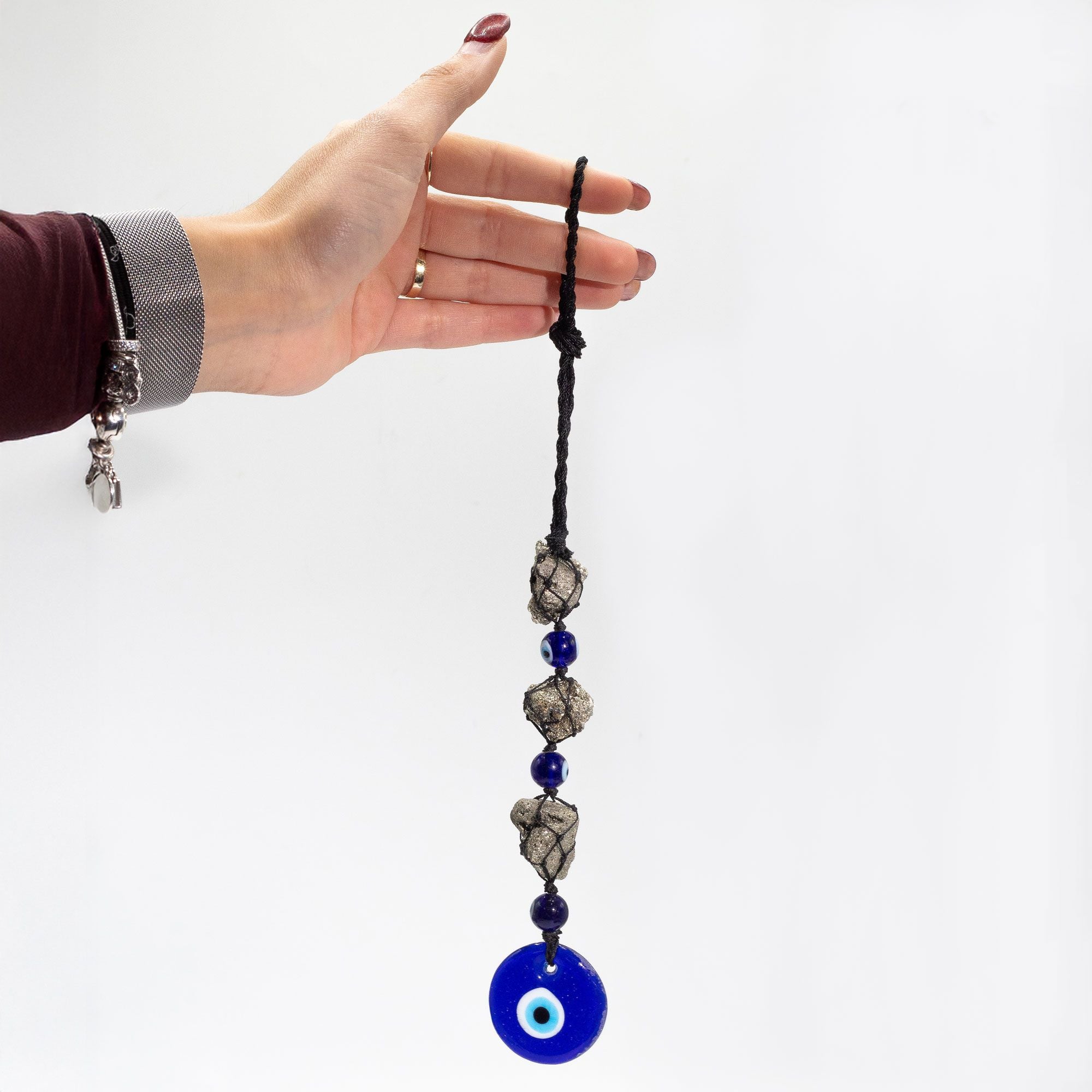 Pendente em Pedra Pirite com Contas Mal de Olho