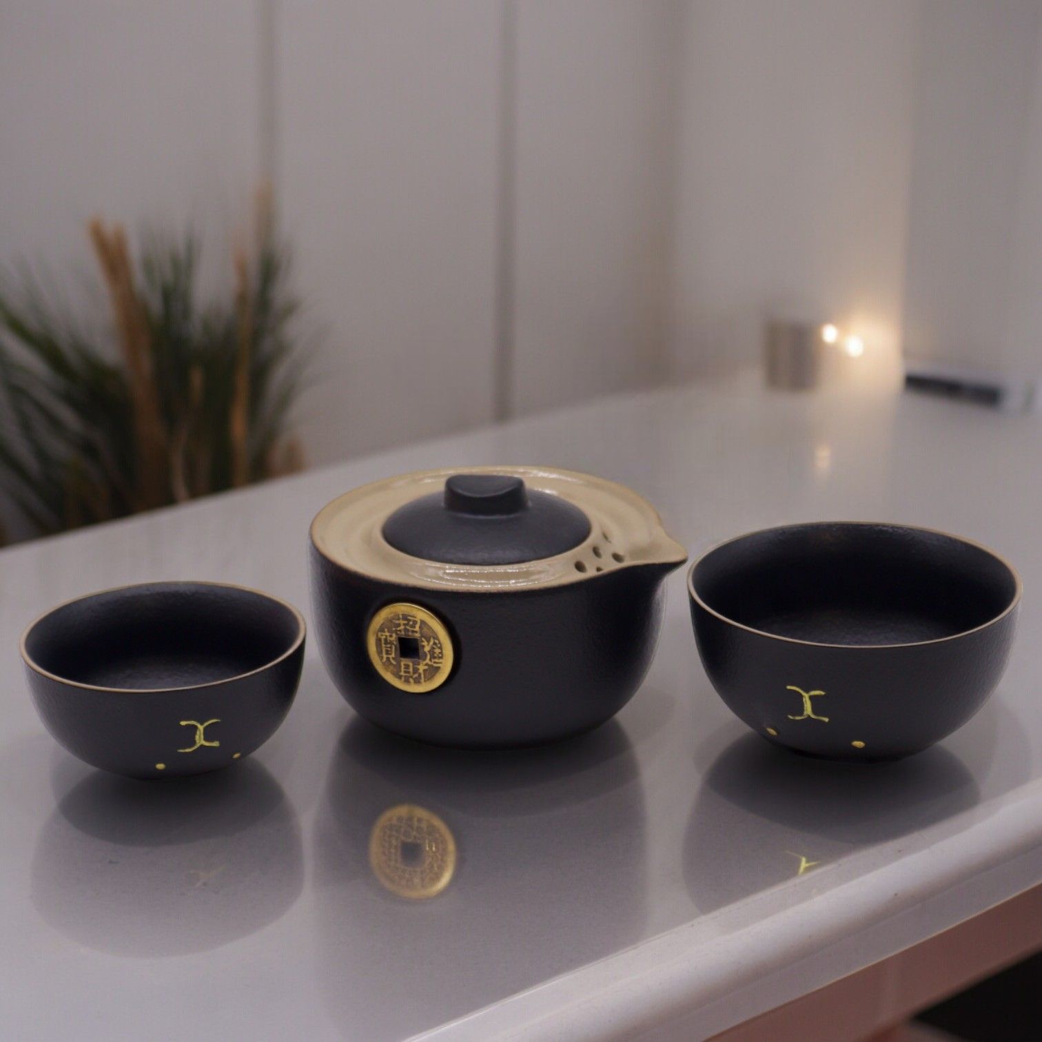 Conjunto de Bule Gato da Sorte – Duas Chávenas e Estojo de Viagem – Preto