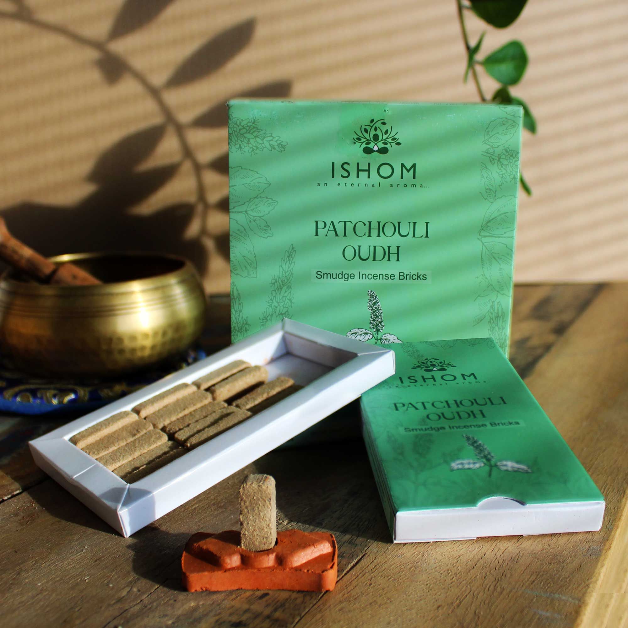 Conjunto de 15 Blocos de Smudge Natural e Queimador Madeira de Patchouli