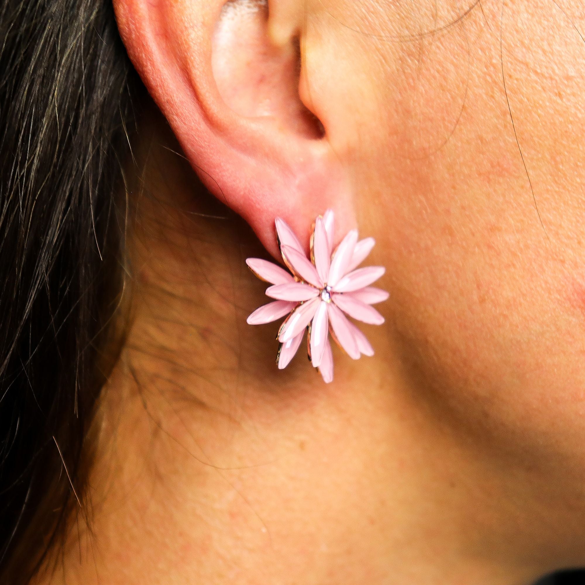 Vintage Crystal Earrings - Flowers - Rose Quartz