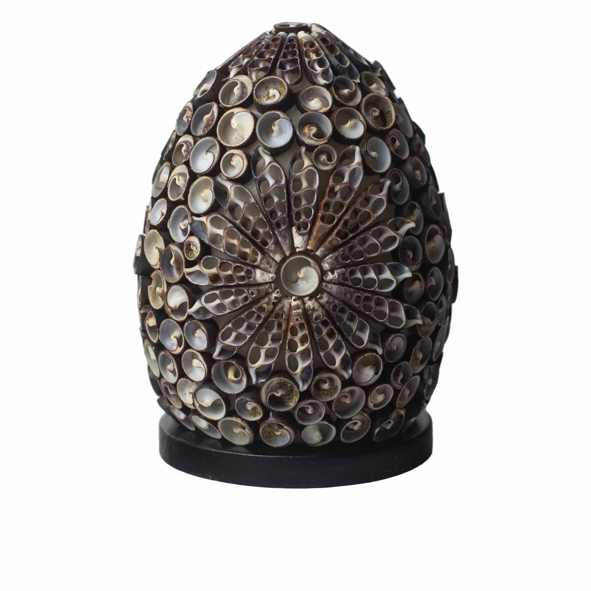 Lâmpada Boho de Conchas – Oval Torcida Chocolate