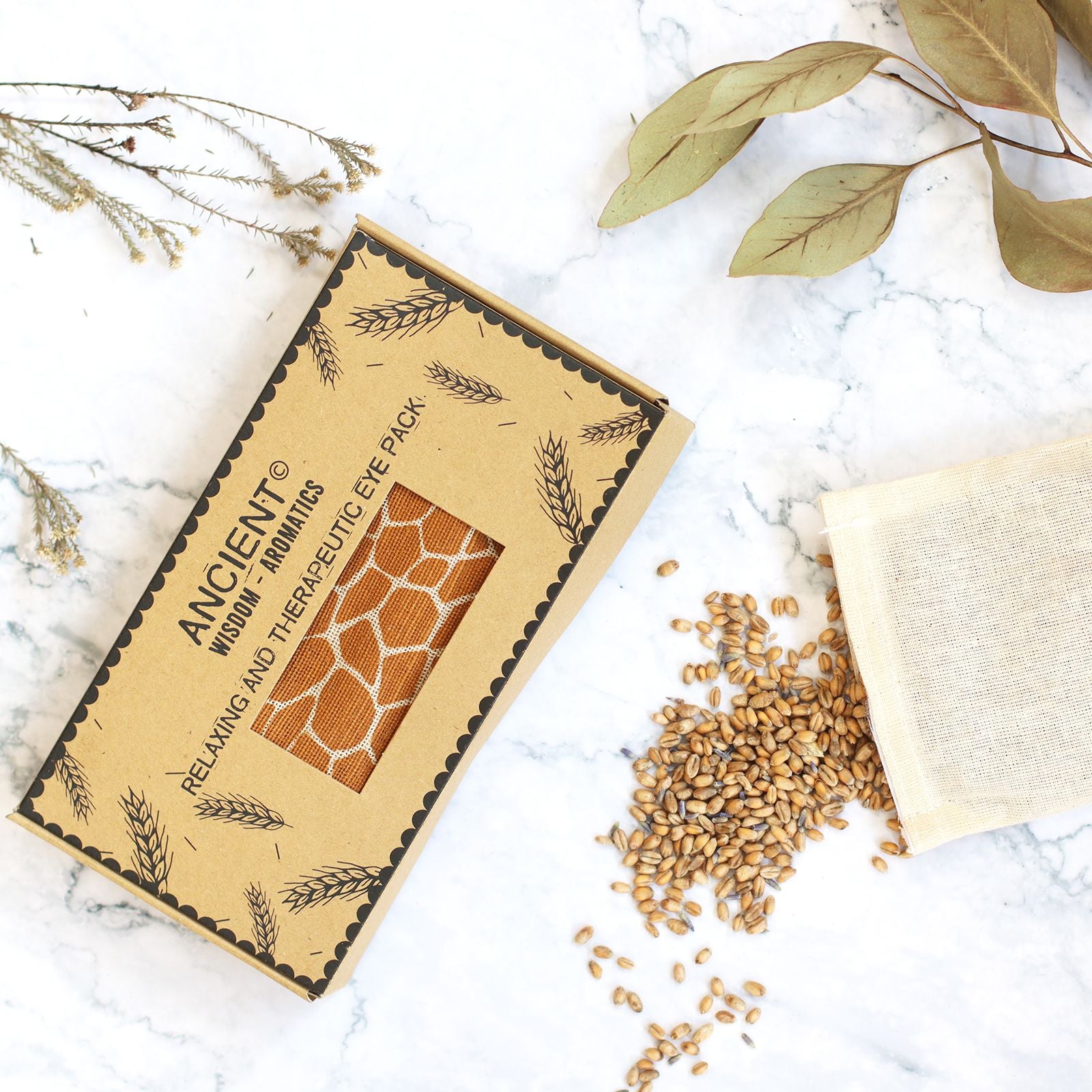 Almofada de Olhos de Trigo com Lavanda em Caixa de Presente – Girafa de Madagáscar