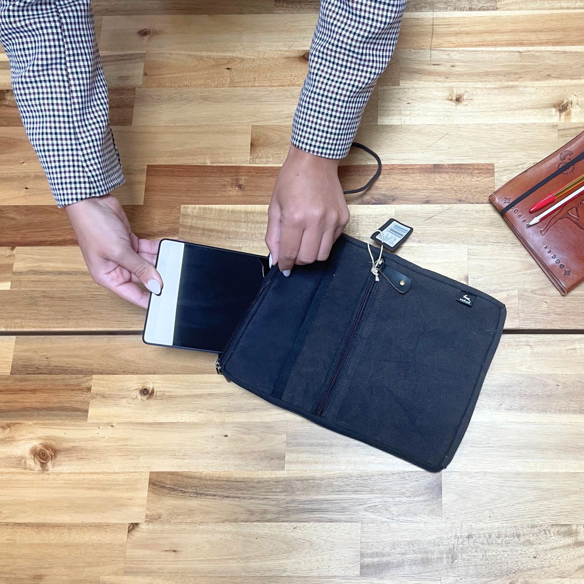 Bolsa de Lona para Tablet Hop Hare - Carvão