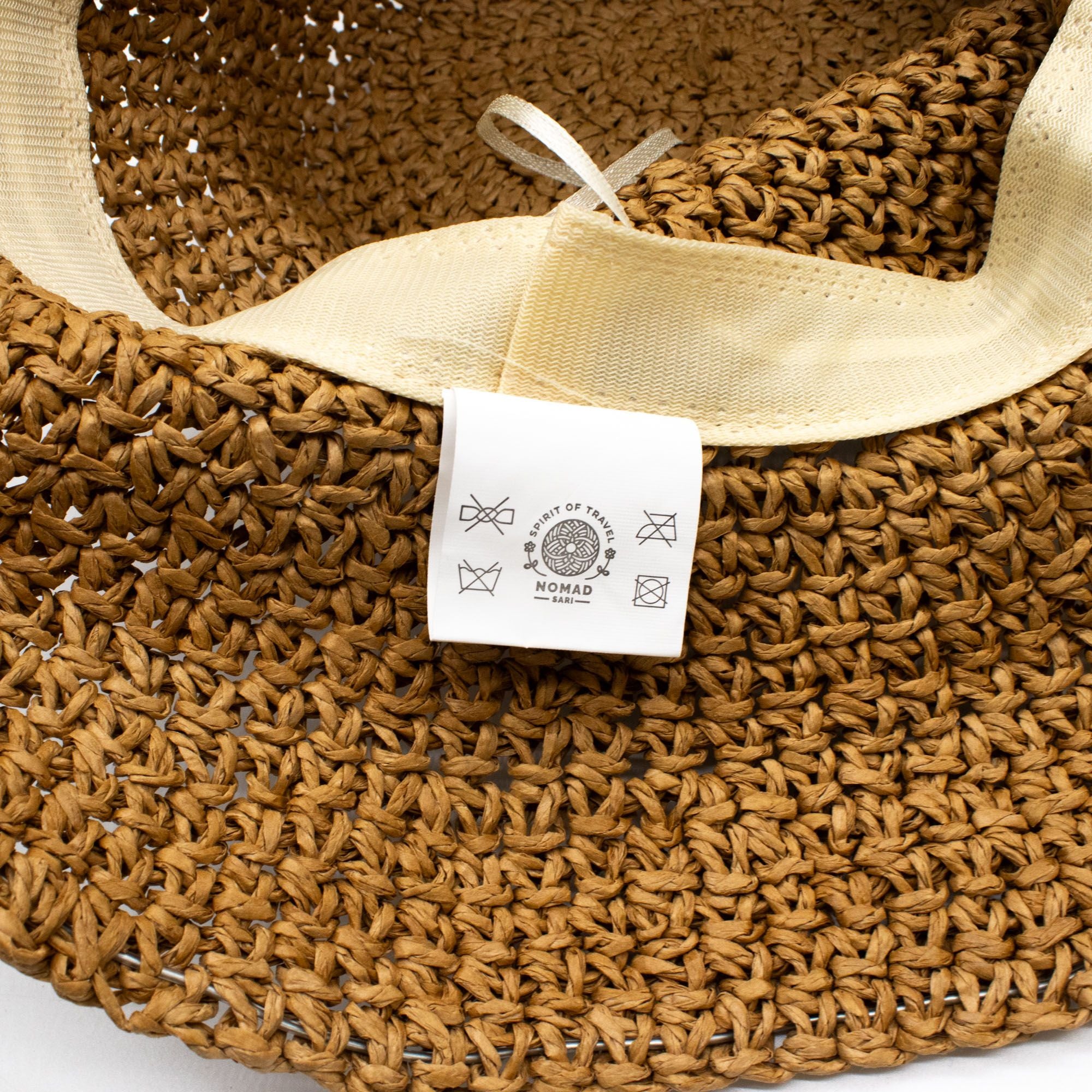 Chapéu de sol Nomad Sari em palha de aba flexível - Café Natural