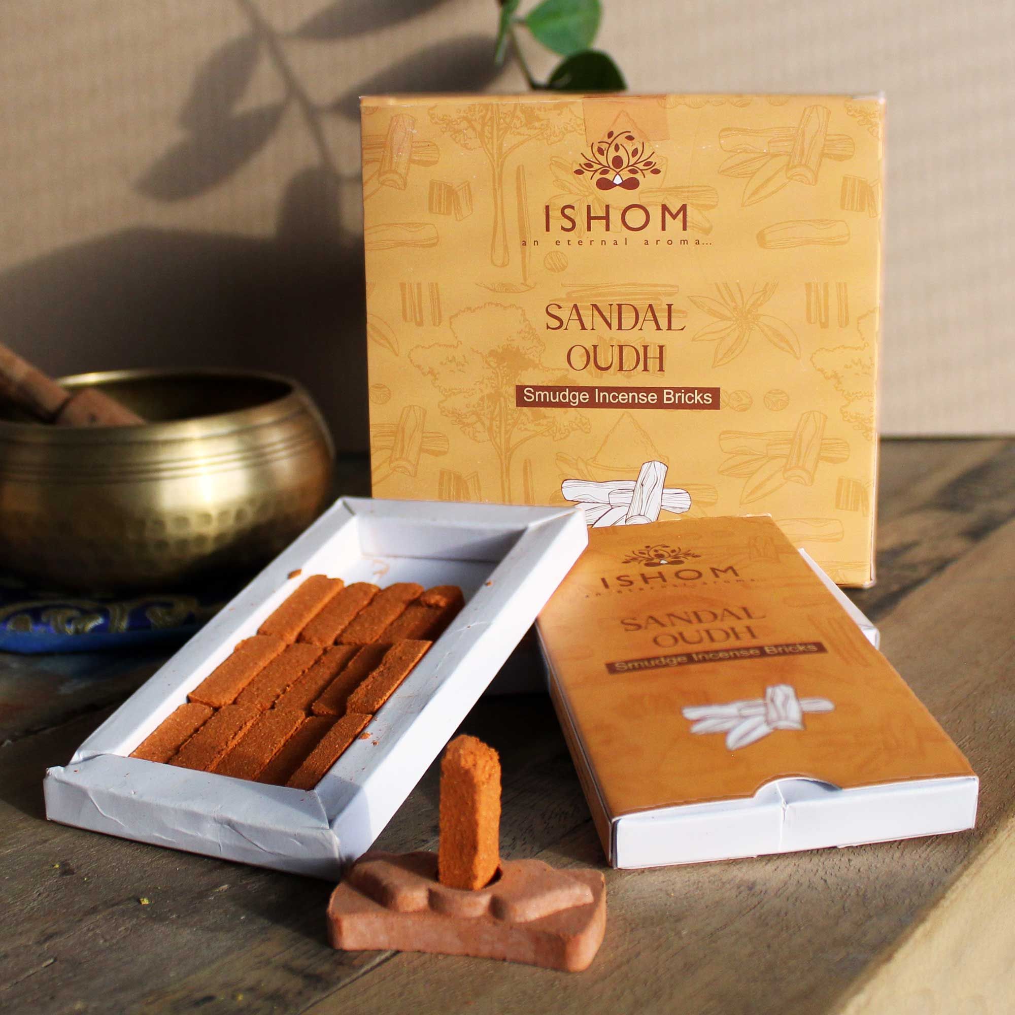 Conjunto de 15 Blocos de Smudge Natural e Queimador Madeira de Sândalo