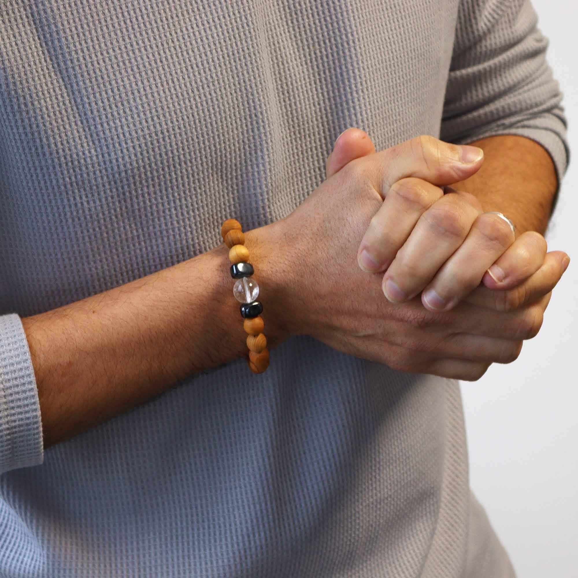 Cedar Bracelet – Crown Chakra – Clear Quartz
