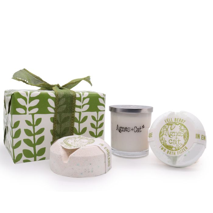 Conjunto de Oferta Bombas de Banho de Figo Branco e Mirtilo Silvestre + Vela Ruibarbo