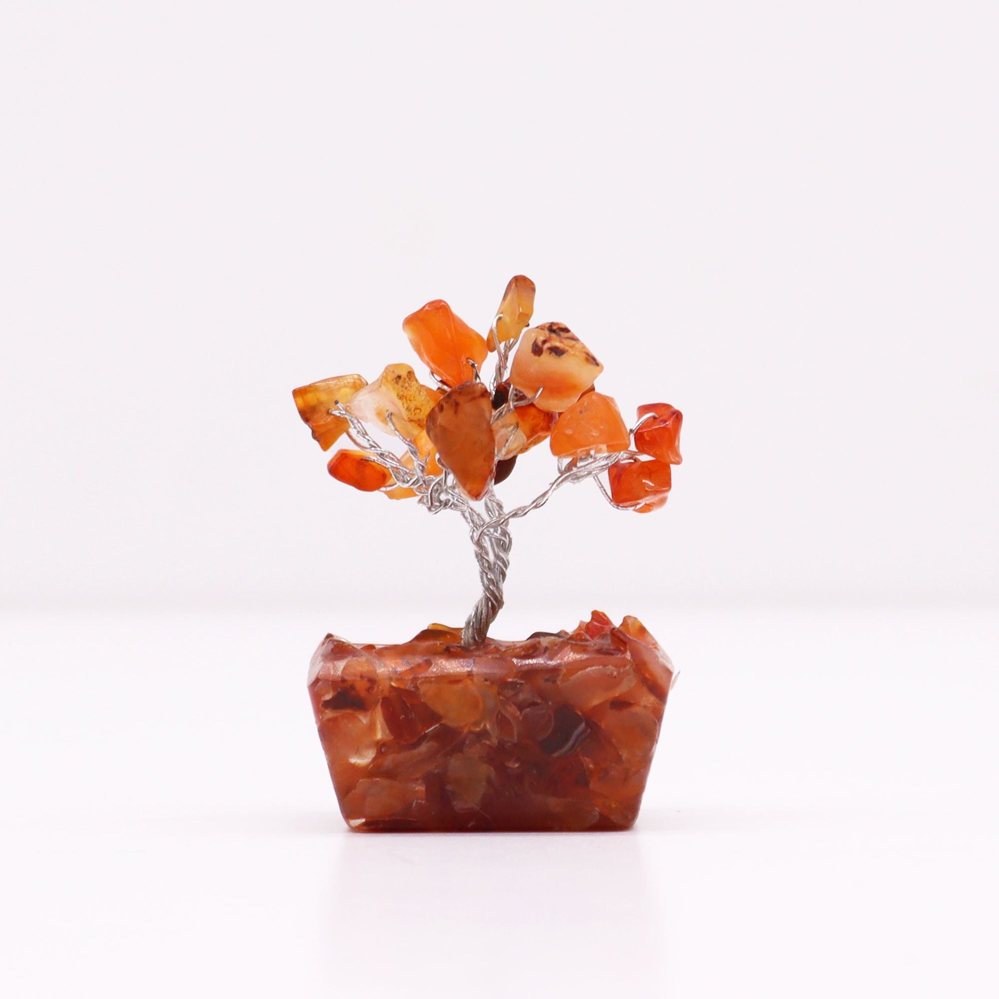 Mini Árvore de Pedras Naturais Base Orgonite Cornalina (15 Pedras)