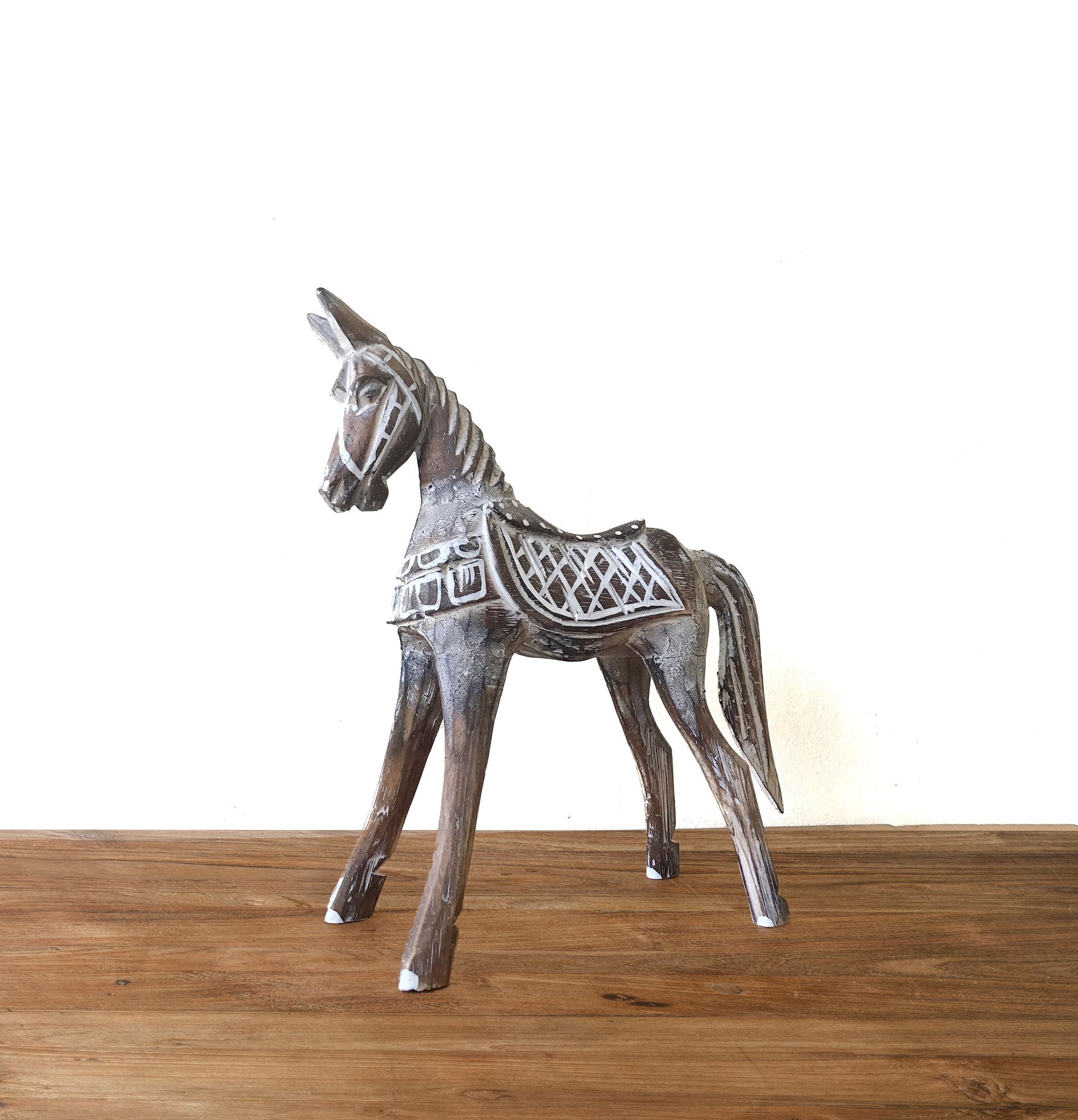 Cavalo Antigo Médio