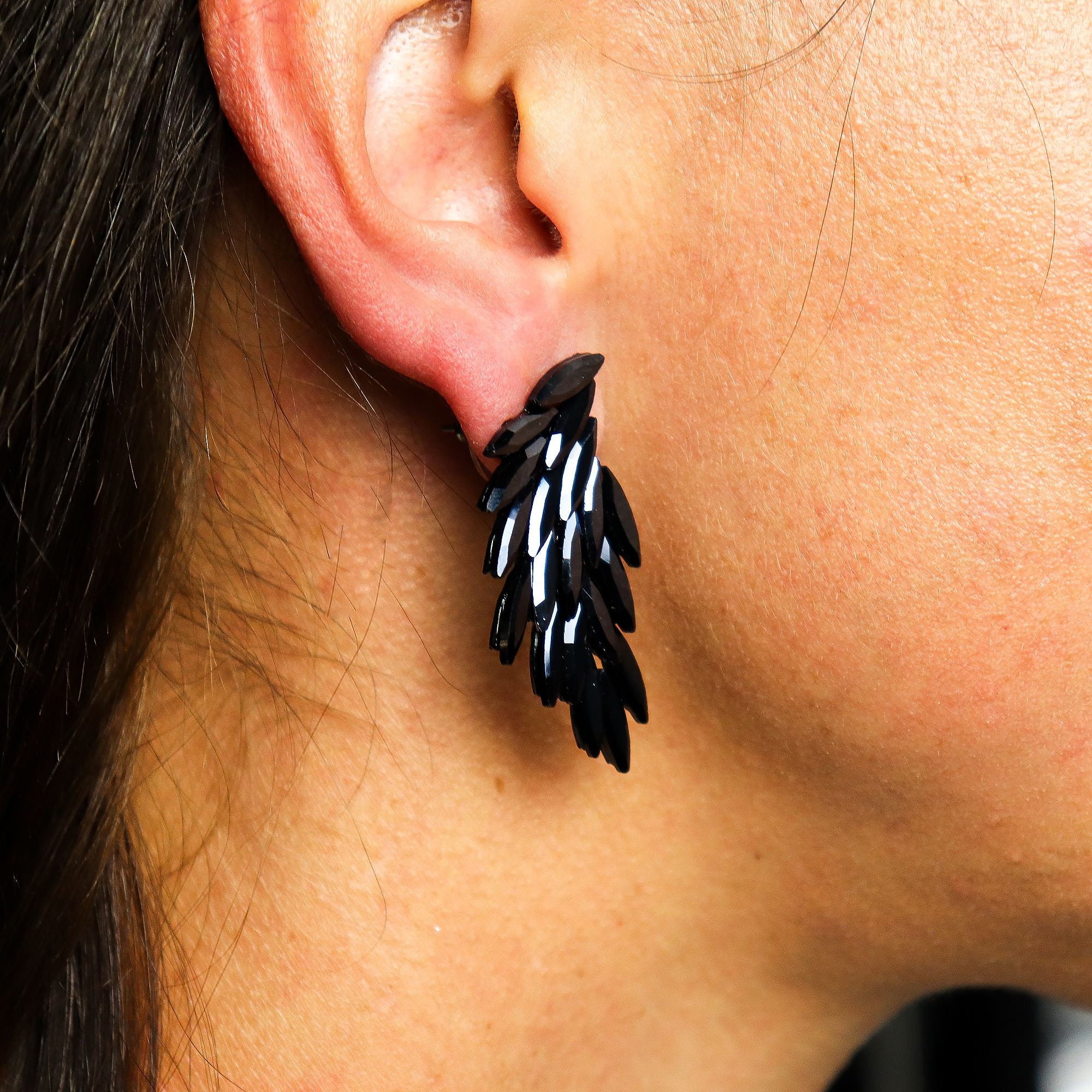 Brincos de Cristal Vintage - Asas de Anjo - Preto Azabache