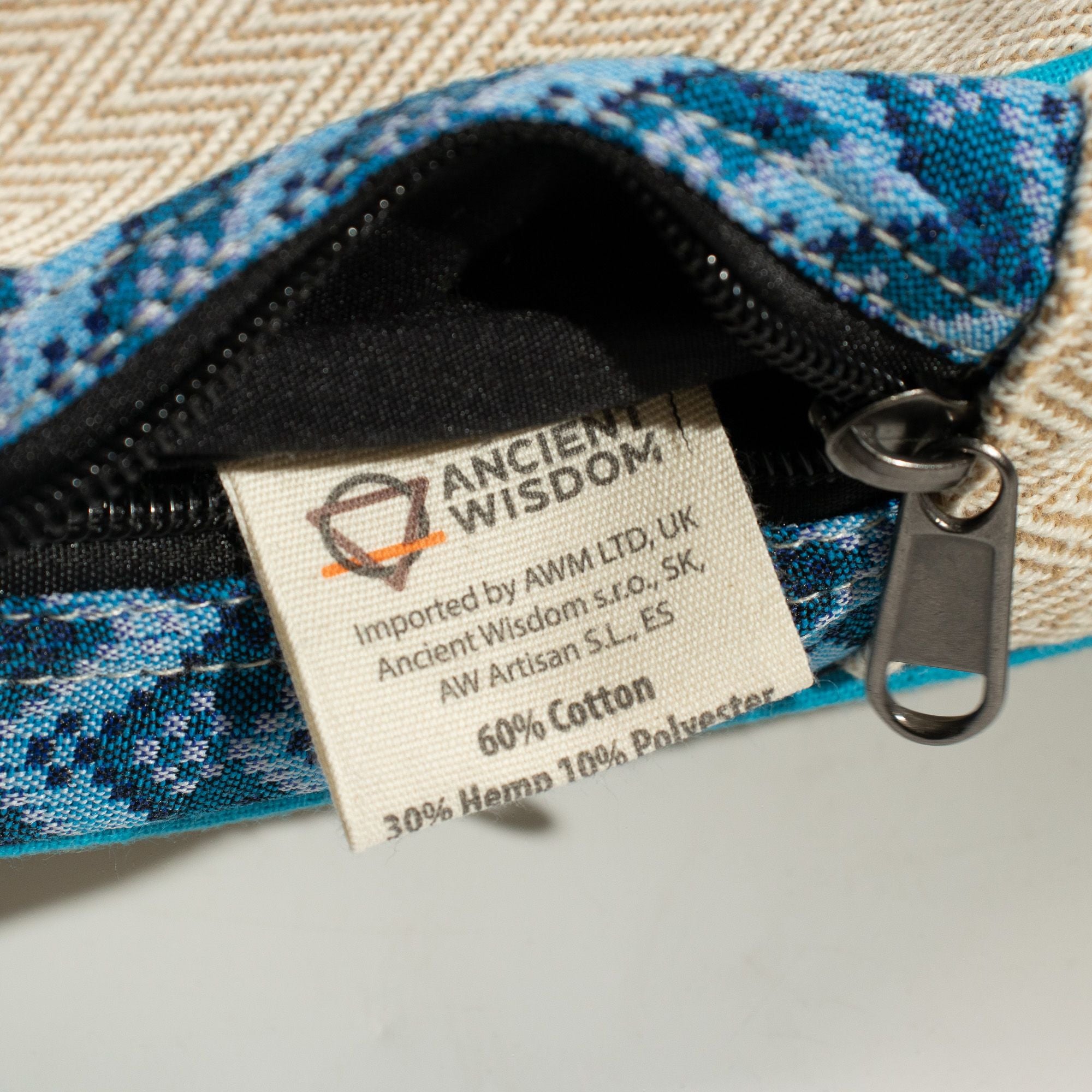 Mochila Média de Katmandu Design Dhaka (30 x 21 x 9 cm)