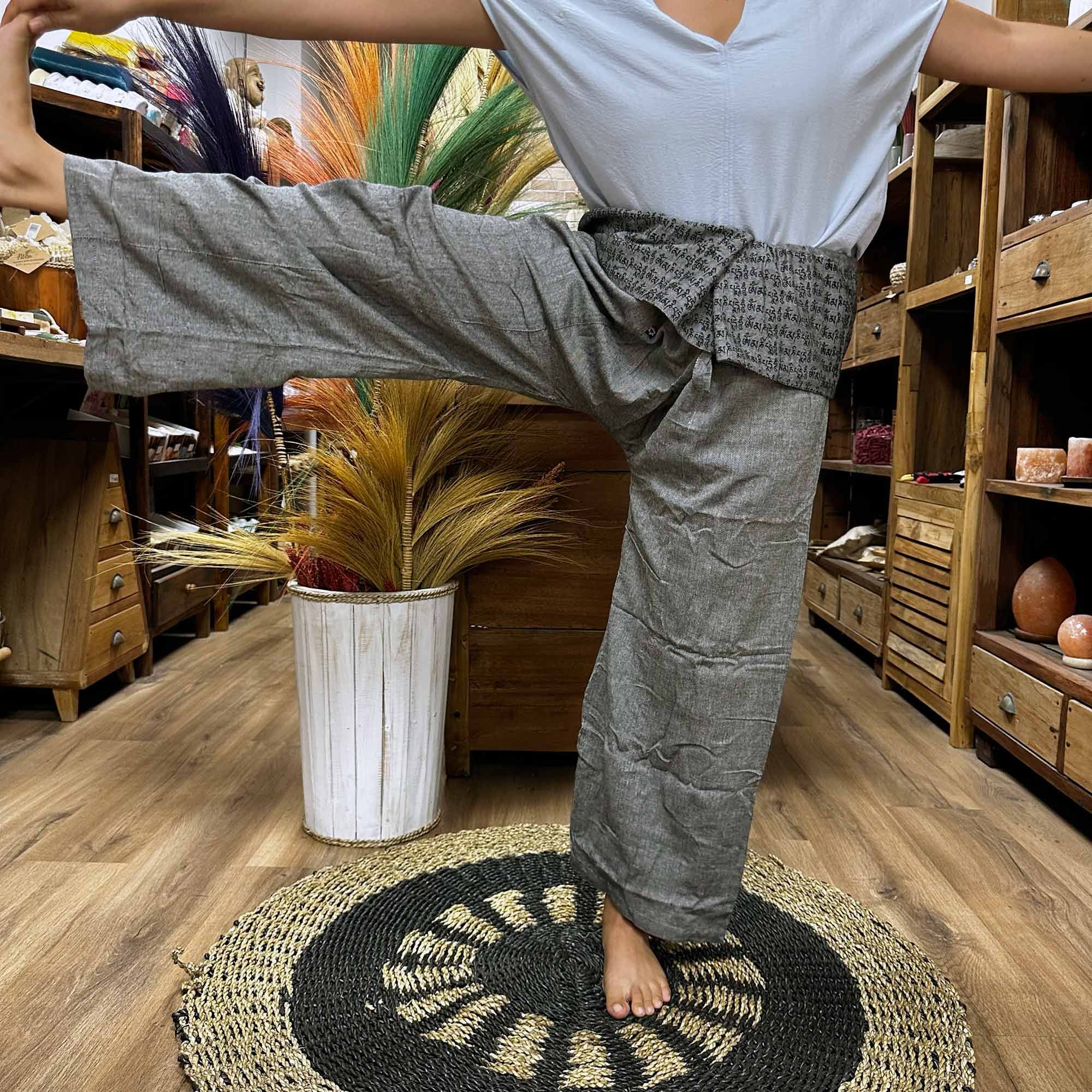Calças para yoga e festivais Mantra Mandala Thai Fisherman - Cinzento