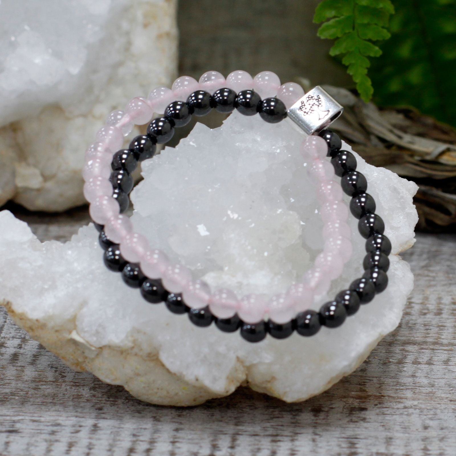 Magnetic Bracelet in Natural Stones - Rose Quartz