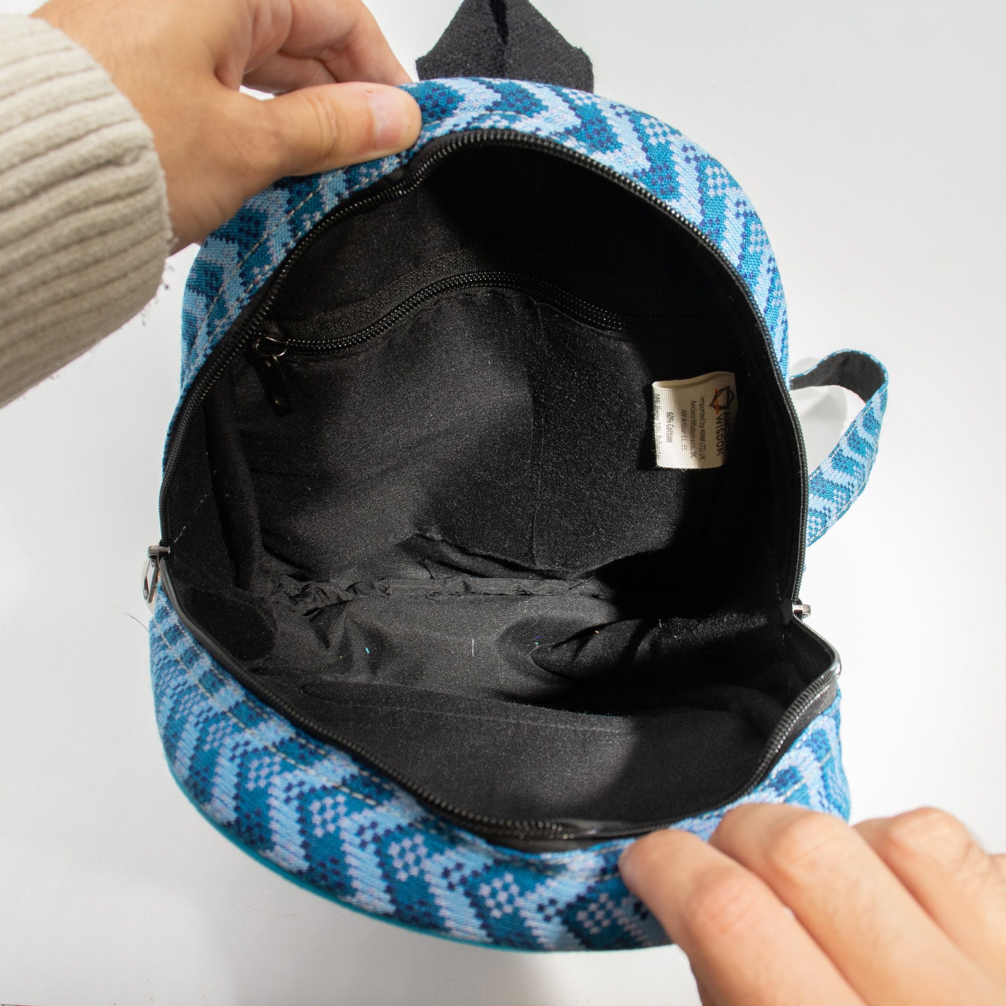 Mochila Média de Katmandu Design Dhaka (30 x 21 x 9 cm)