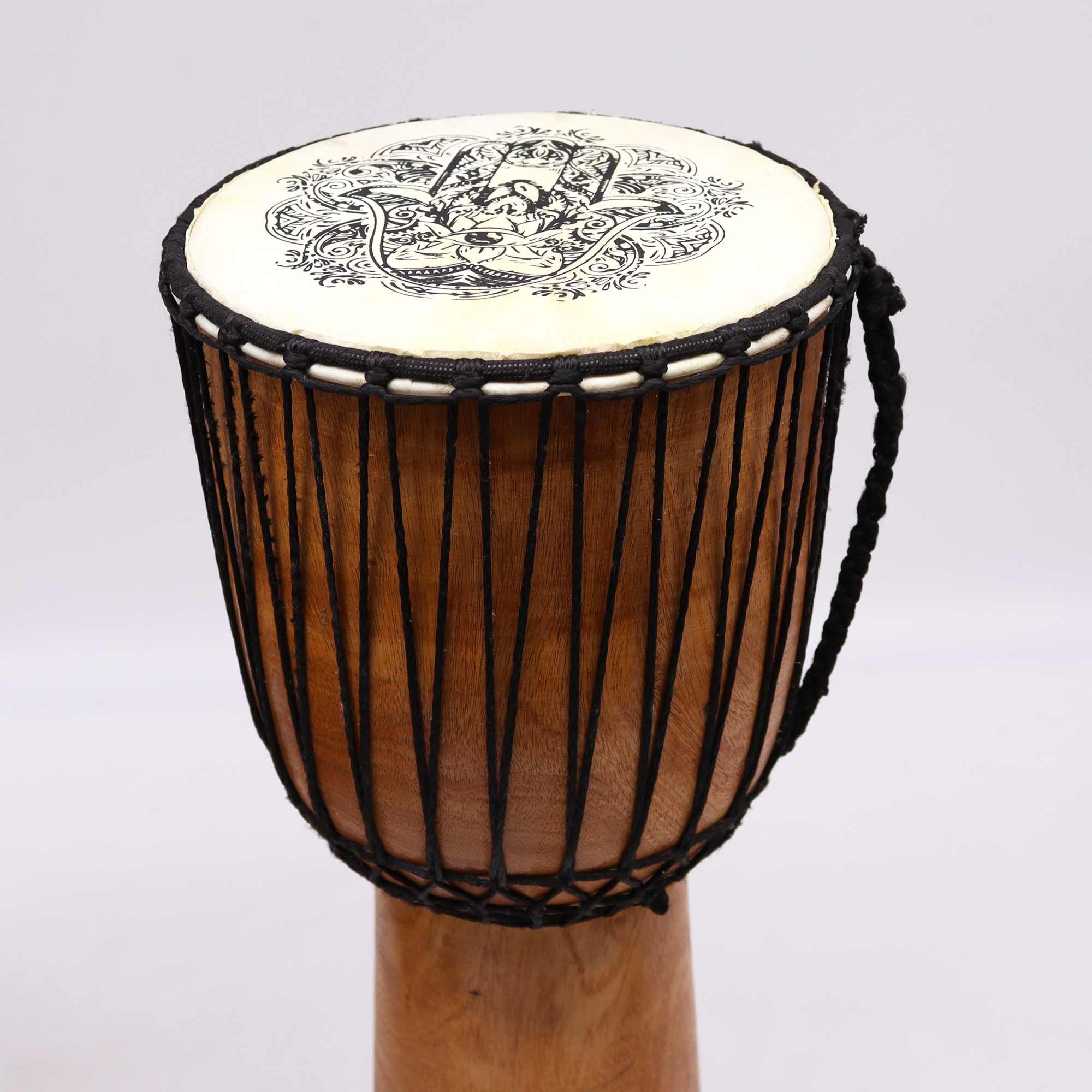Tambor Djembé Artesanal com Pele Larga - 50 cm