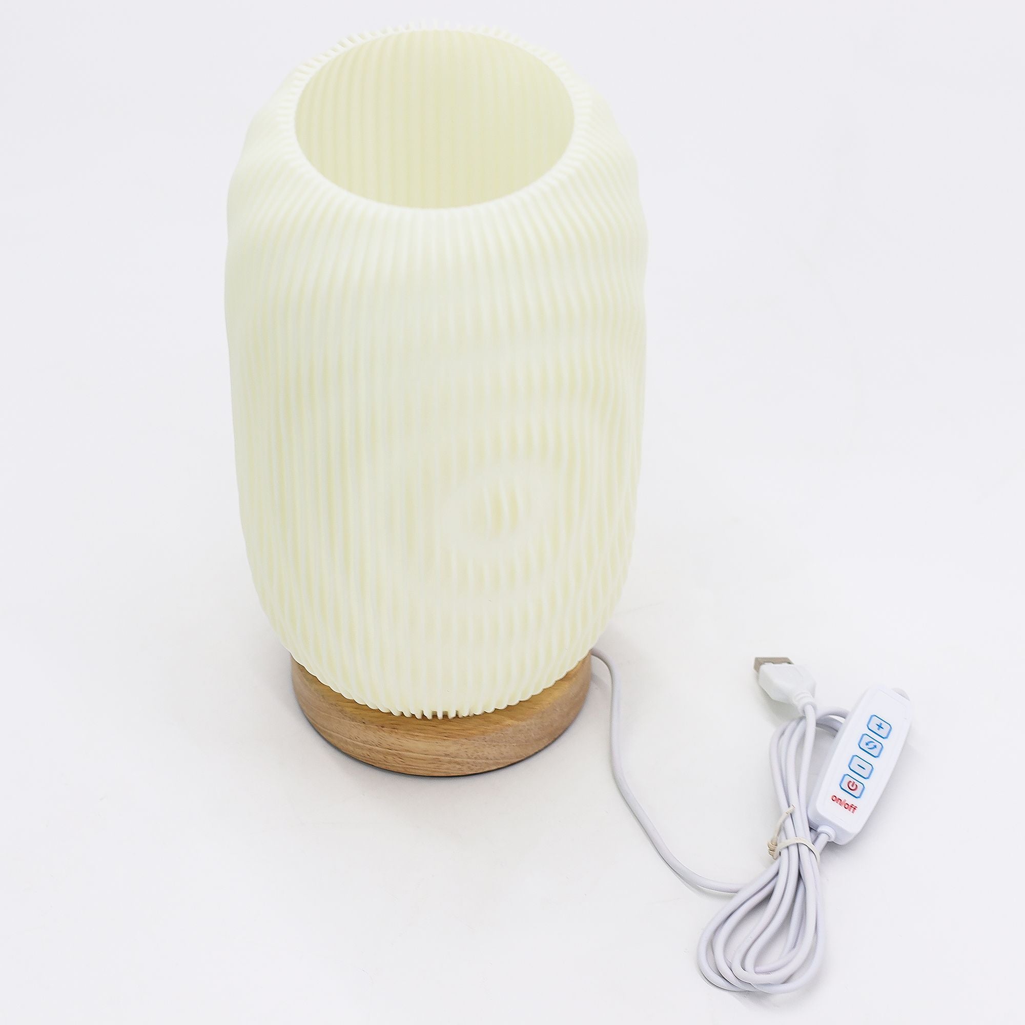 Lâmpada New Wave – USB – 3 Intensidades – Design Moderno Entrançado
