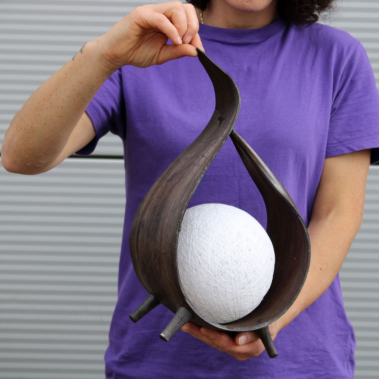 Lâmpada de Coco Natural – Envolvimento Torcido Chocolate