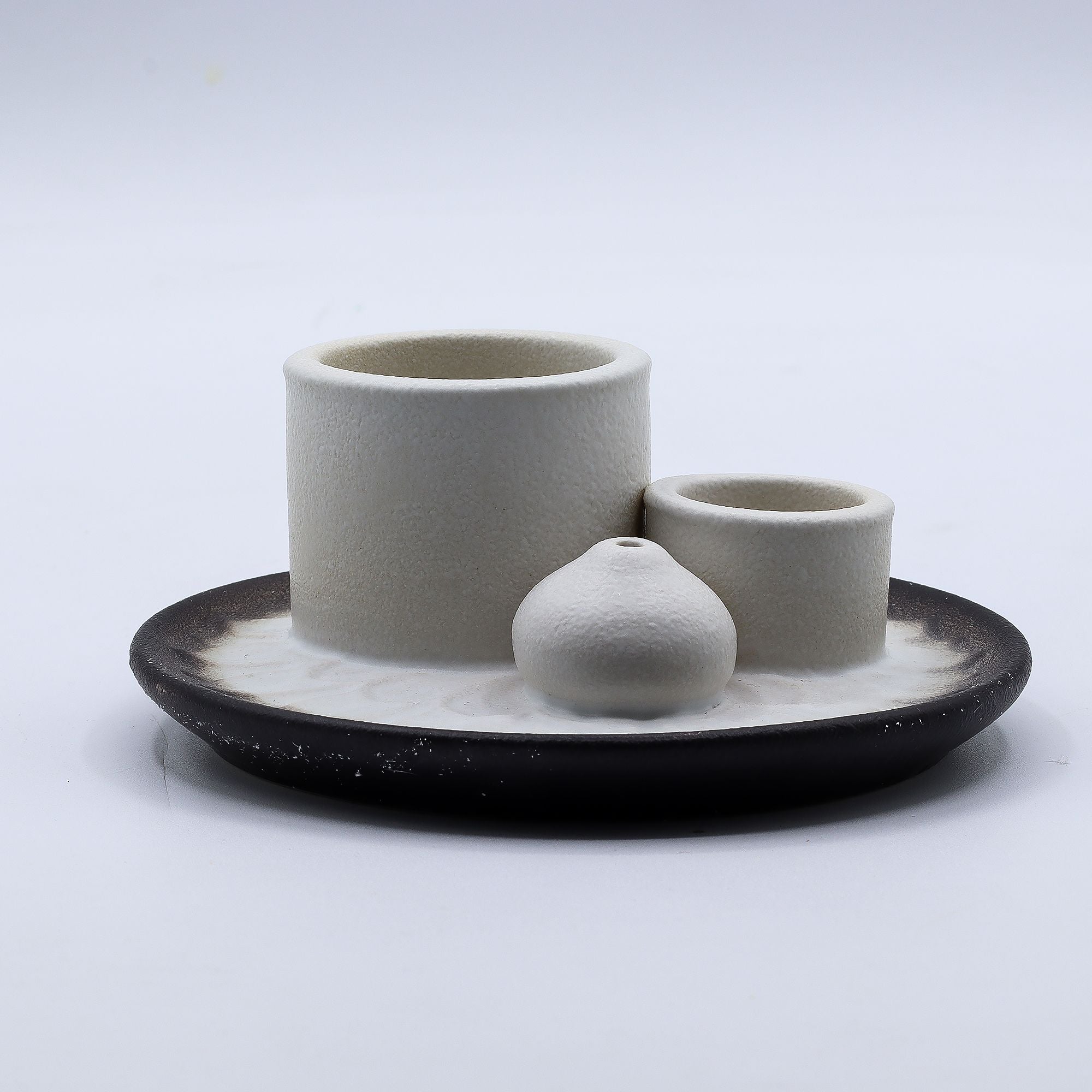 Soporte cerámico para Palo Santo e Incienso Mandala Blanco y Gris